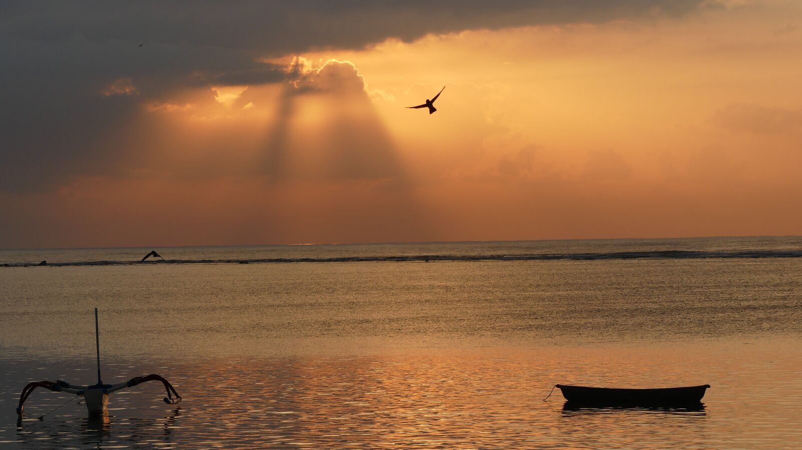 Panasonic Lumix DMC-FZ300 sample photo. Sanur, indonesia, bali photography