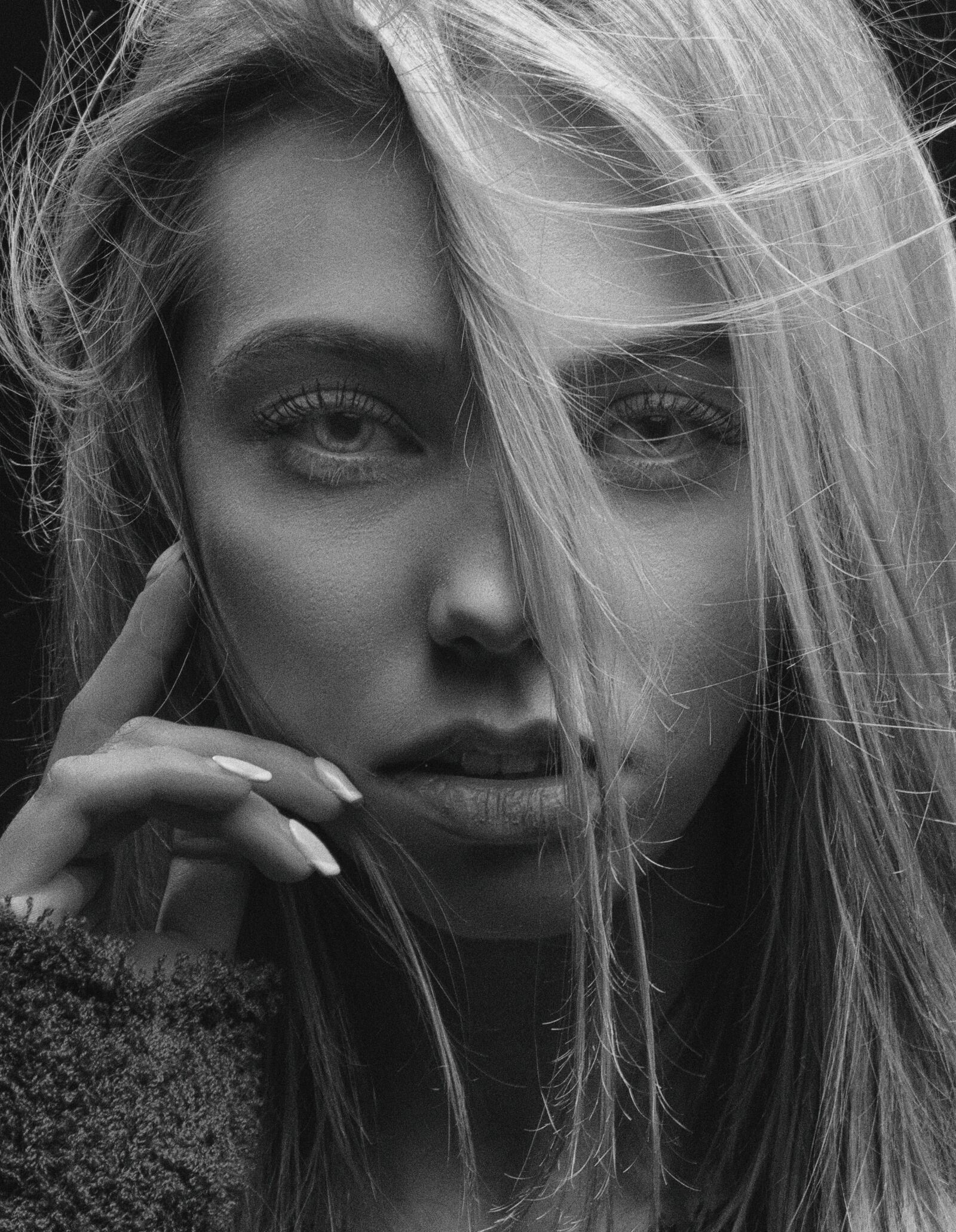 Nikon D5300 sample photo. Girl, monochrome, retro photography