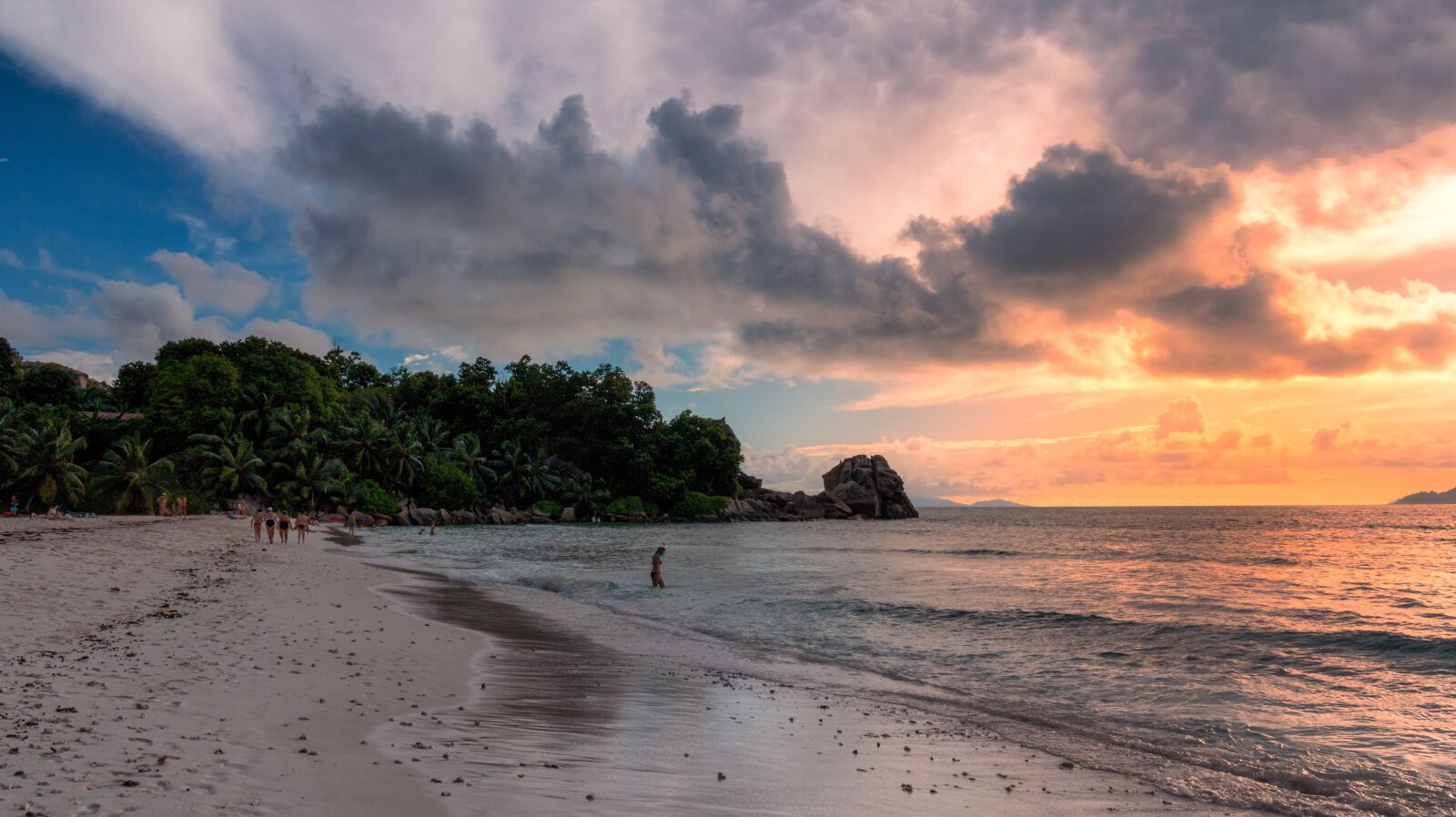 Canon EOS 70D sample photo. Seychelles, paradise, sunset photography