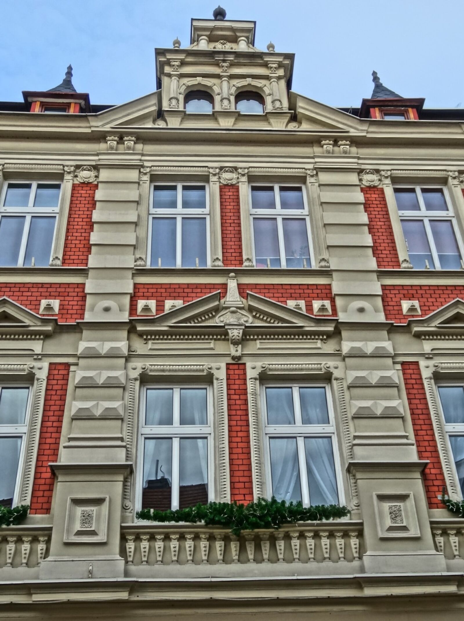 Sony Cyber-shot DSC-HX20V sample photo. Welniany rynek, bydgoszcz, facade photography