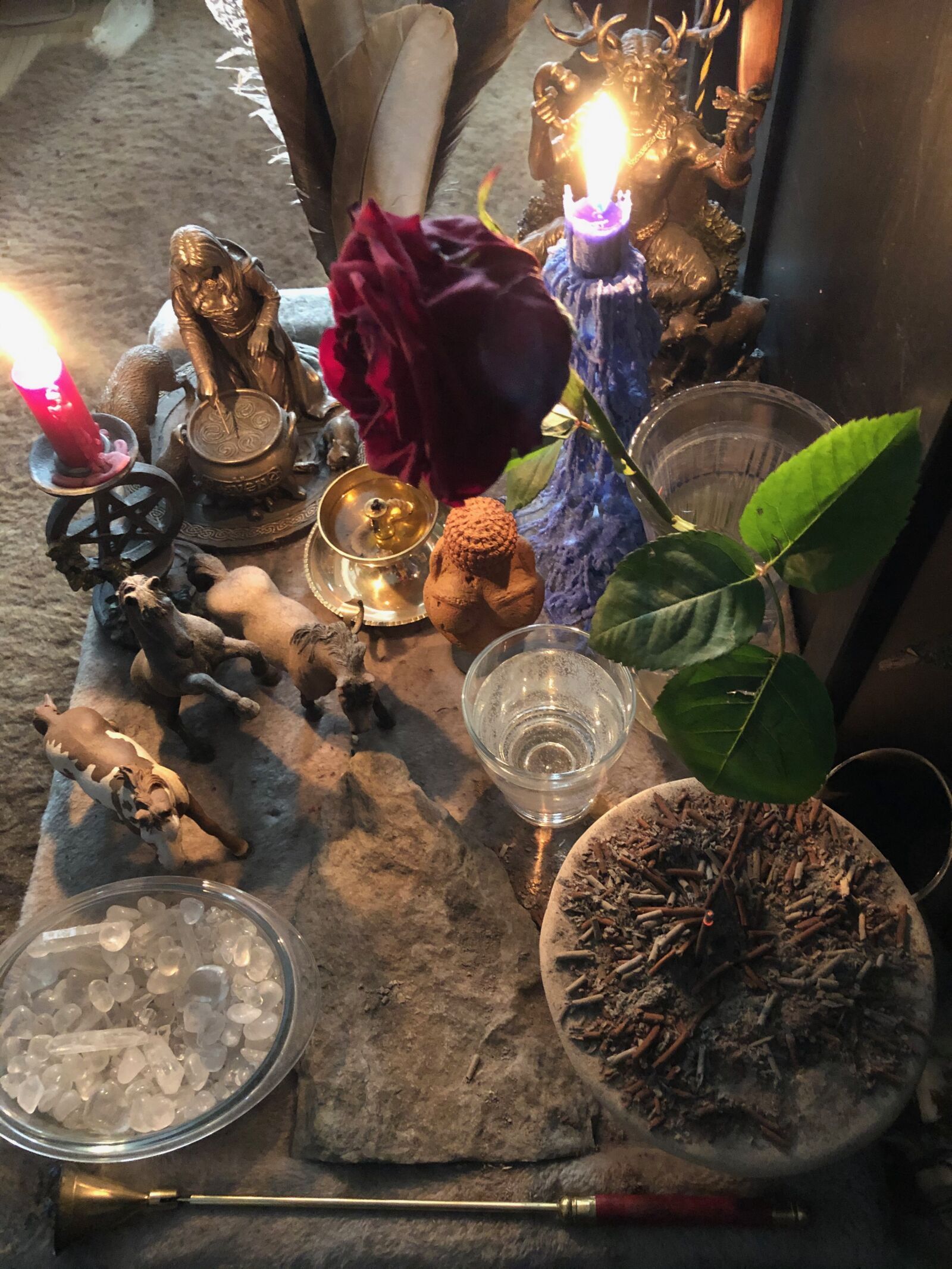 iPhone 8 Plus back dual camera 3.99mm f/1.8 sample photo. Altar, celtic, pray photography