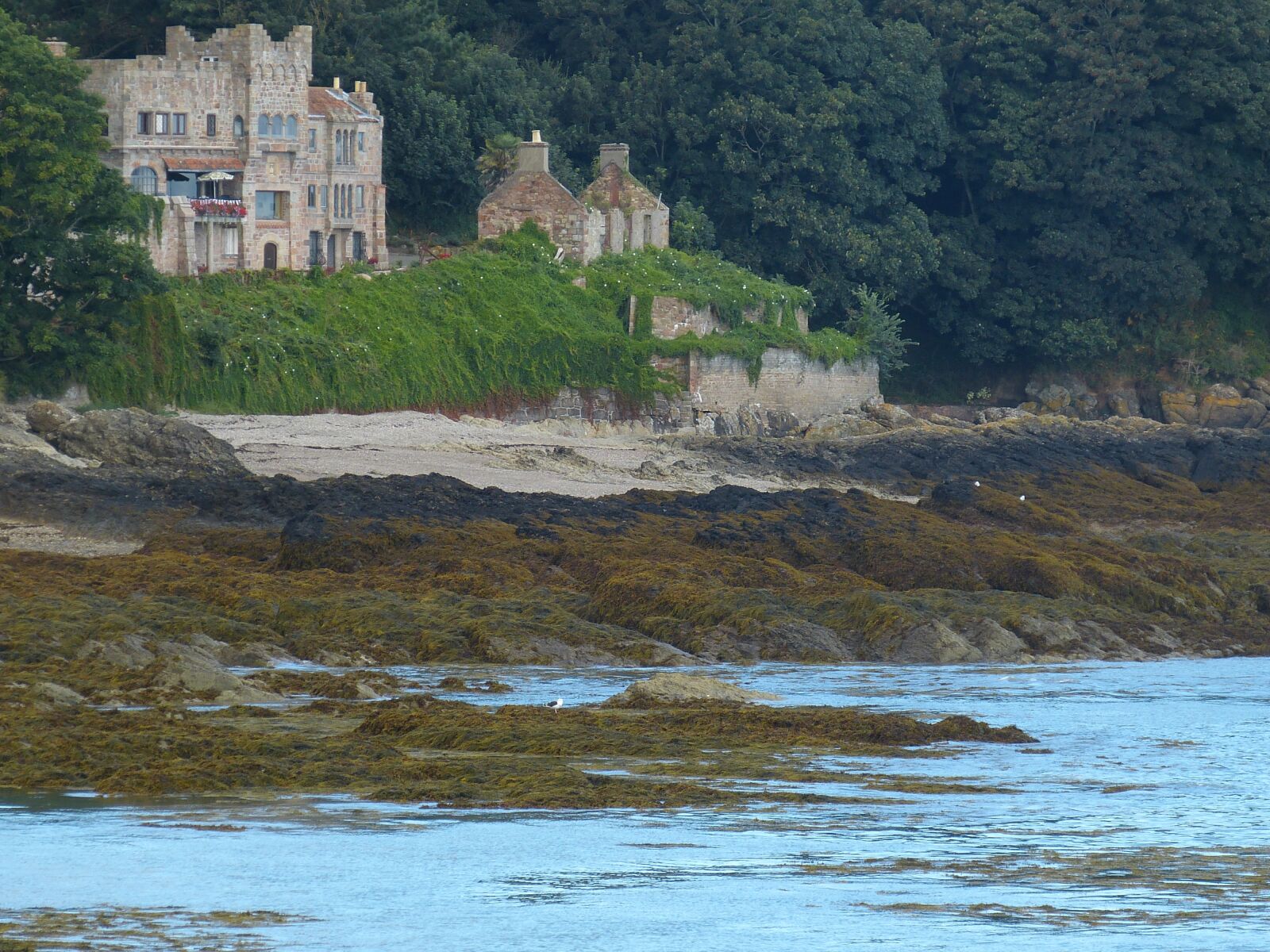 Panasonic Lumix DMC-FZ150 sample photo. Jersey, england, channel islands photography