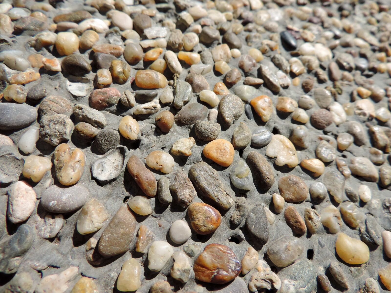 Nikon Coolpix P520 sample photo. Concrete, granite, pebble, texture photography