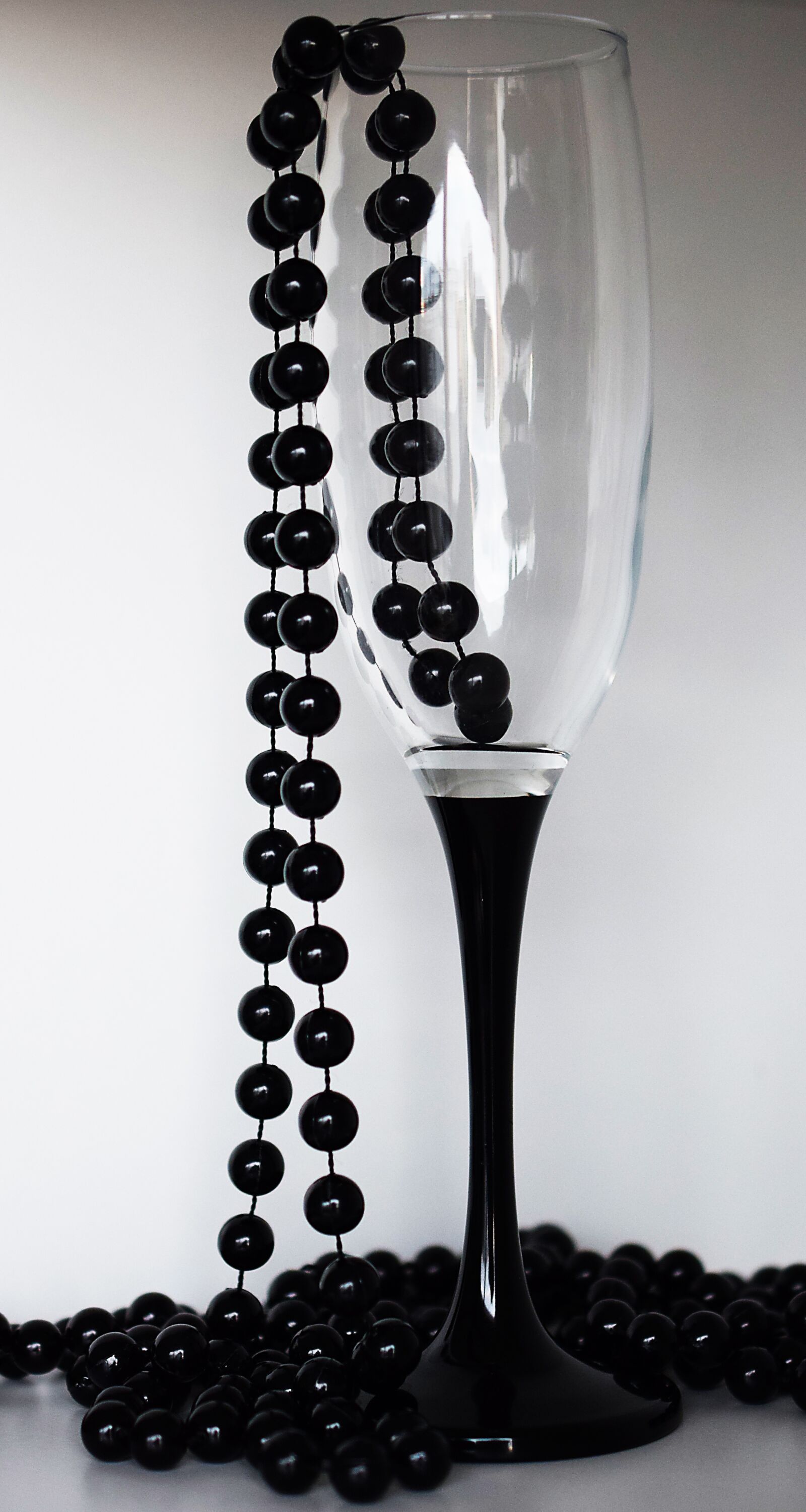 Nikon D5300 sample photo. Cup, white, black photography
