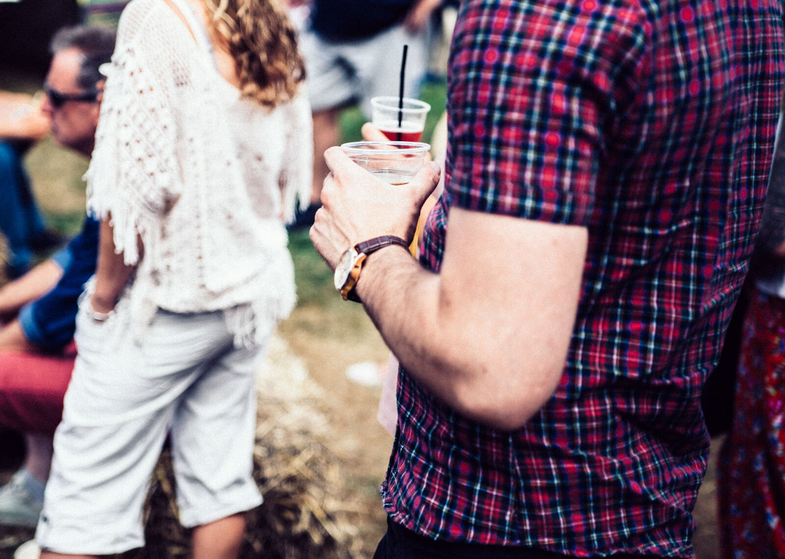 Canon EF 28-70mm f/2.8L USM sample photo. Beer, drinks, festival, outdoors photography