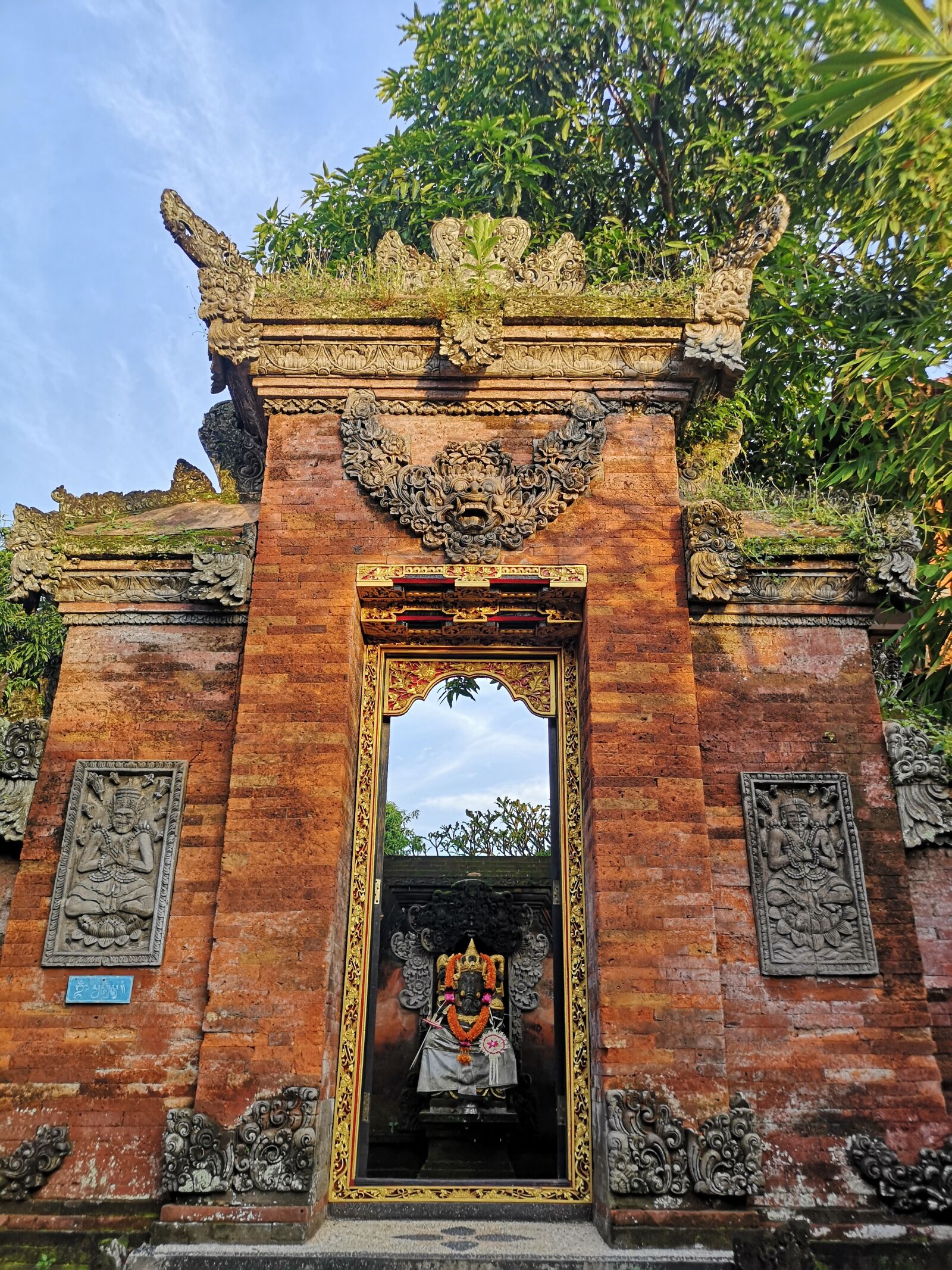 HUAWEI CLT-L09 sample photo. Bali, goal, temple photography