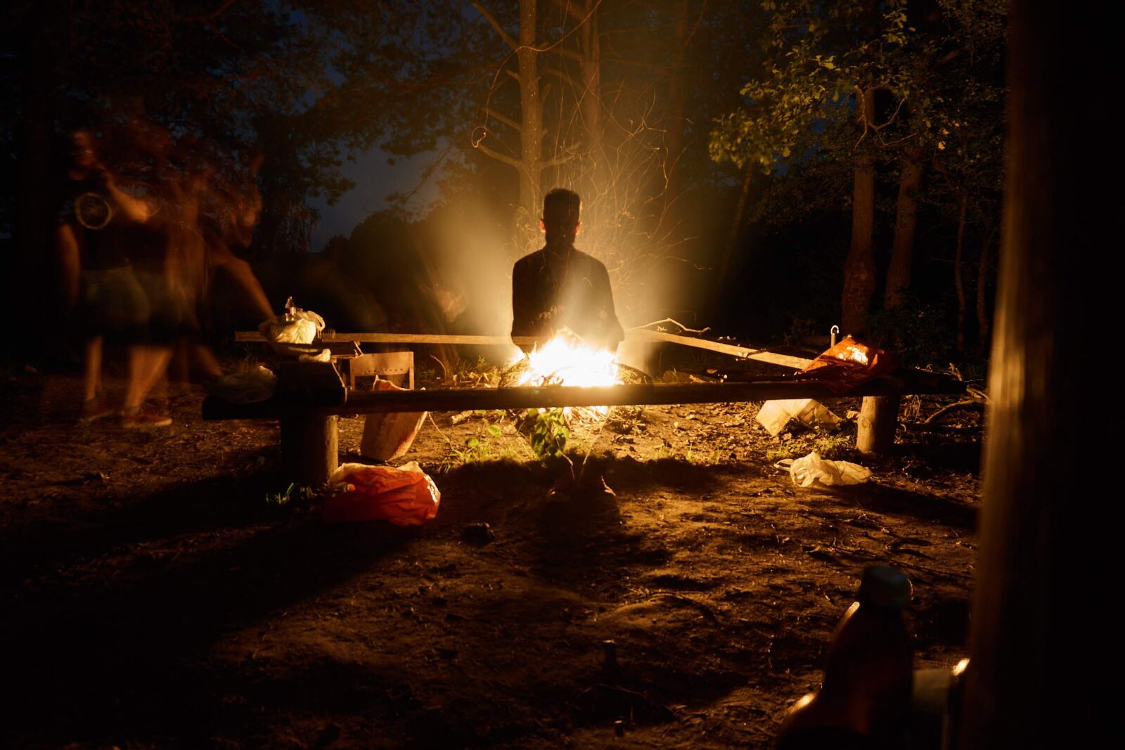 Sony a6000 + Sony E PZ 16-50 mm F3.5-5.6 OSS (SELP1650) sample photo. Summer, ghost, campfire photography
