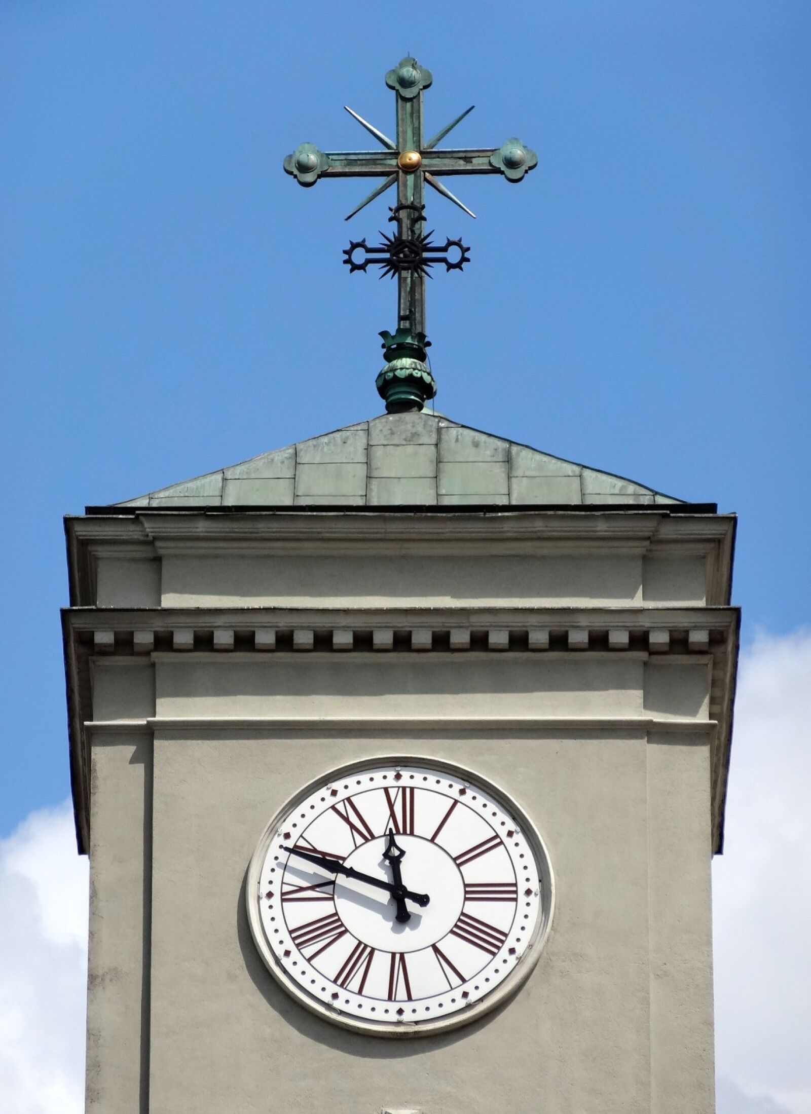 Sony Cyber-shot DSC-HX20V sample photo. Clock, cross, st peter's photography