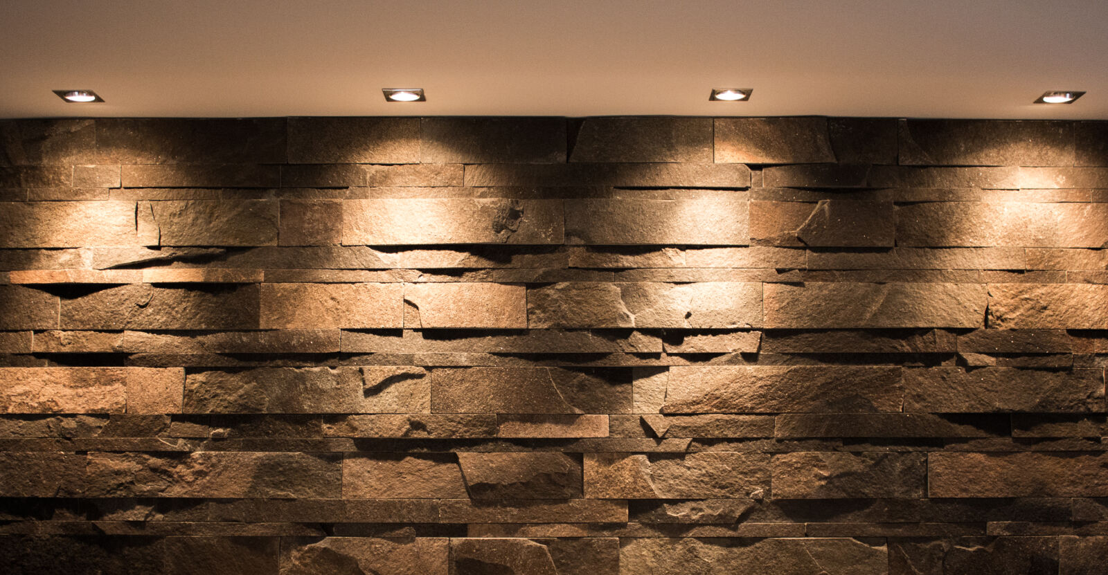 Canon EOS 100D (EOS Rebel SL1 / EOS Kiss X7) sample photo. Lights, wall photography