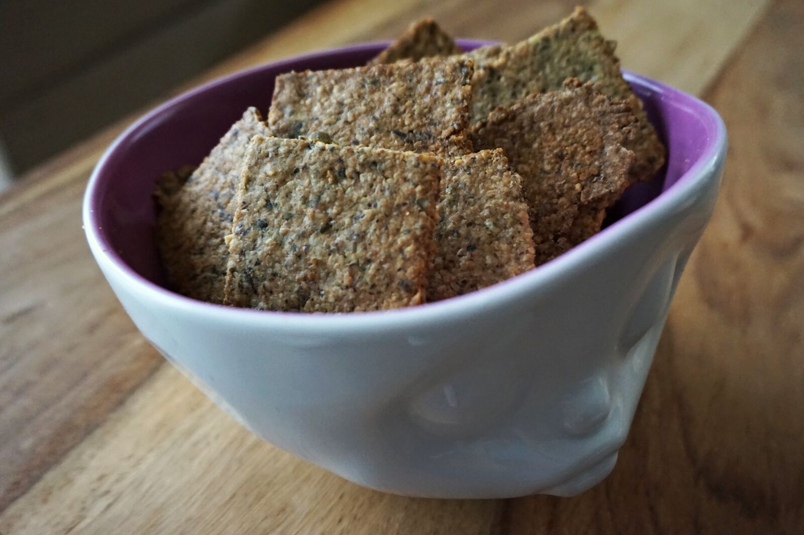 Sony Alpha a5000 (ILCE 5000) sample photo. Crackers, food, snack photography
