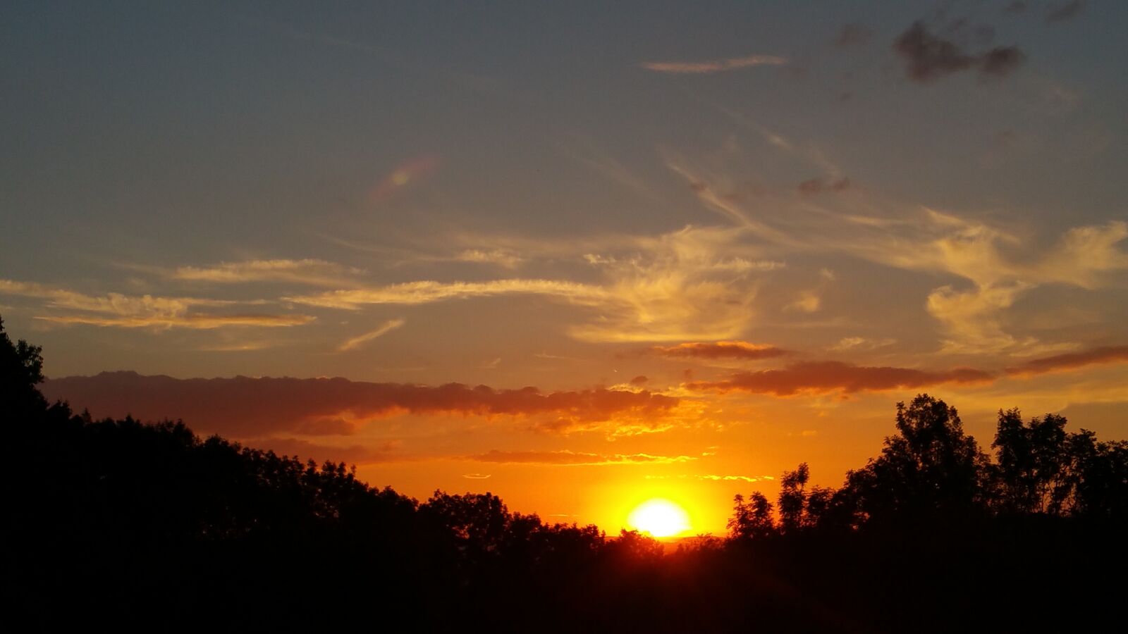 Samsung Galaxy Note4 sample photo. Clouds, evening sun, owen photography