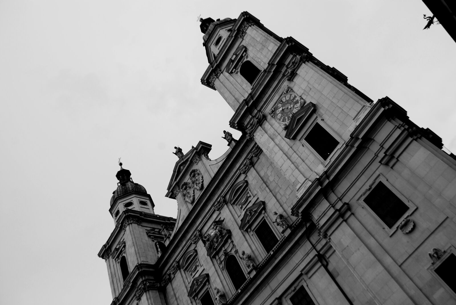 Nikon D40X sample photo. Old building, black and photography