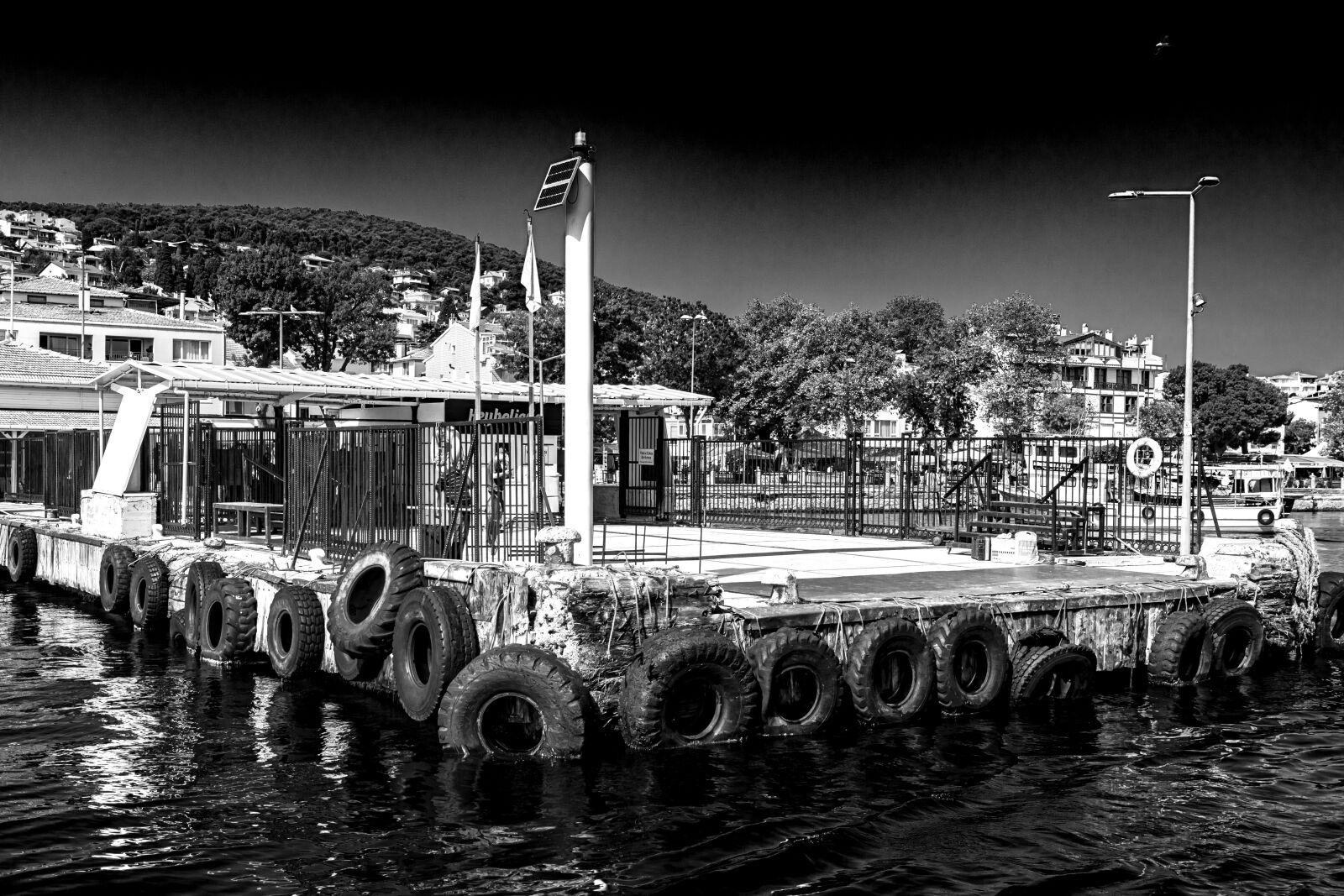 Canon EOS 5D Mark IV sample photo. Sea, day, marmara photography