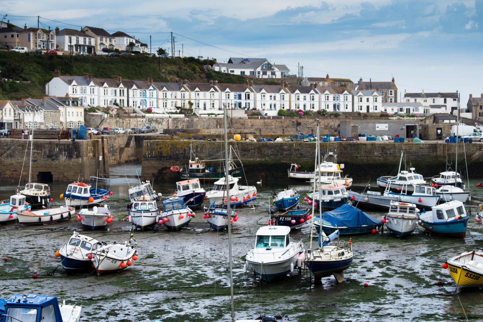 Canon EOS 700D (EOS Rebel T5i / EOS Kiss X7i) sample photo. Porthleven, cornwall, england photography