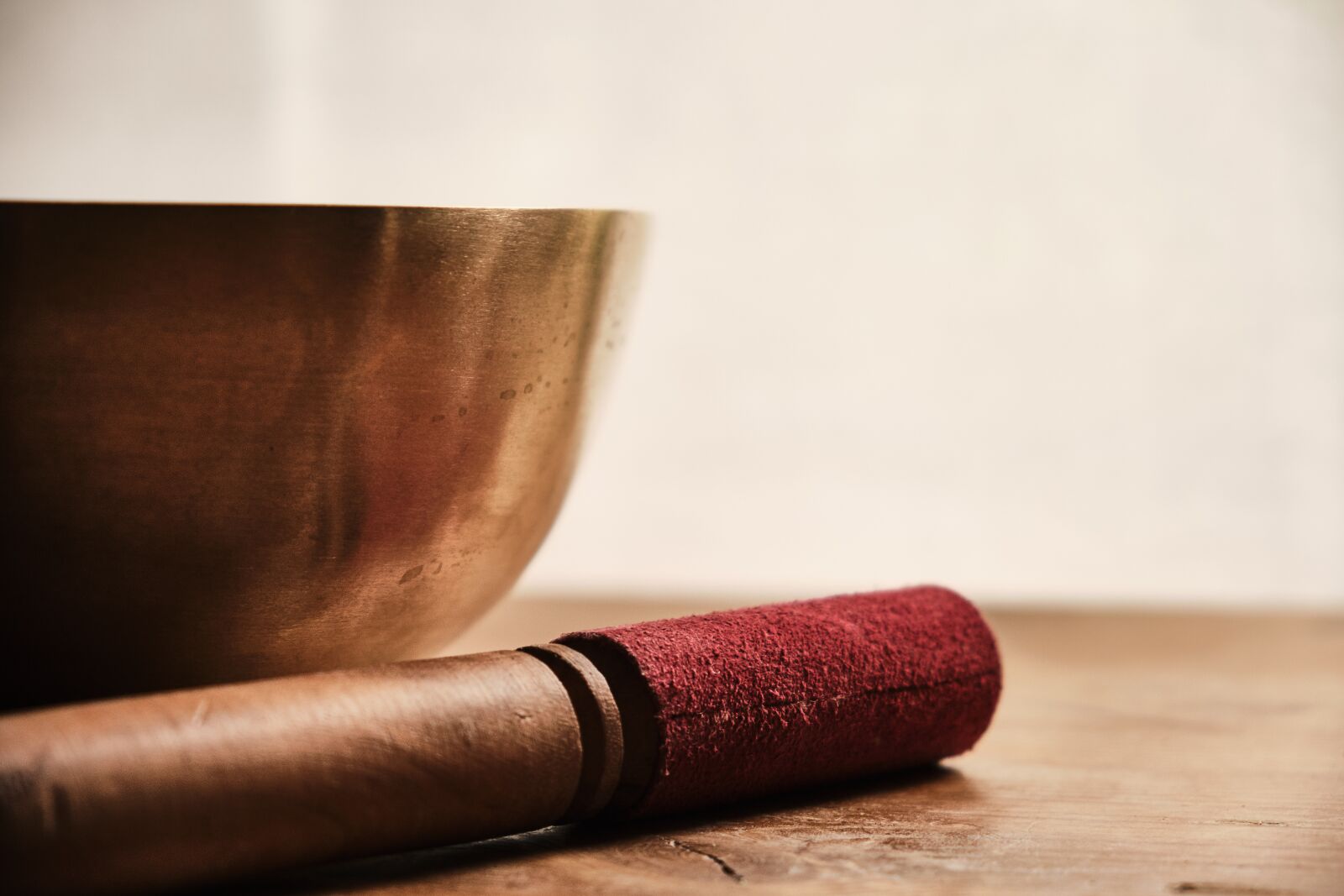 Fujifilm XF 18-55mm F2.8-4 R LM OIS sample photo. Singing bowl, meditation, rest photography