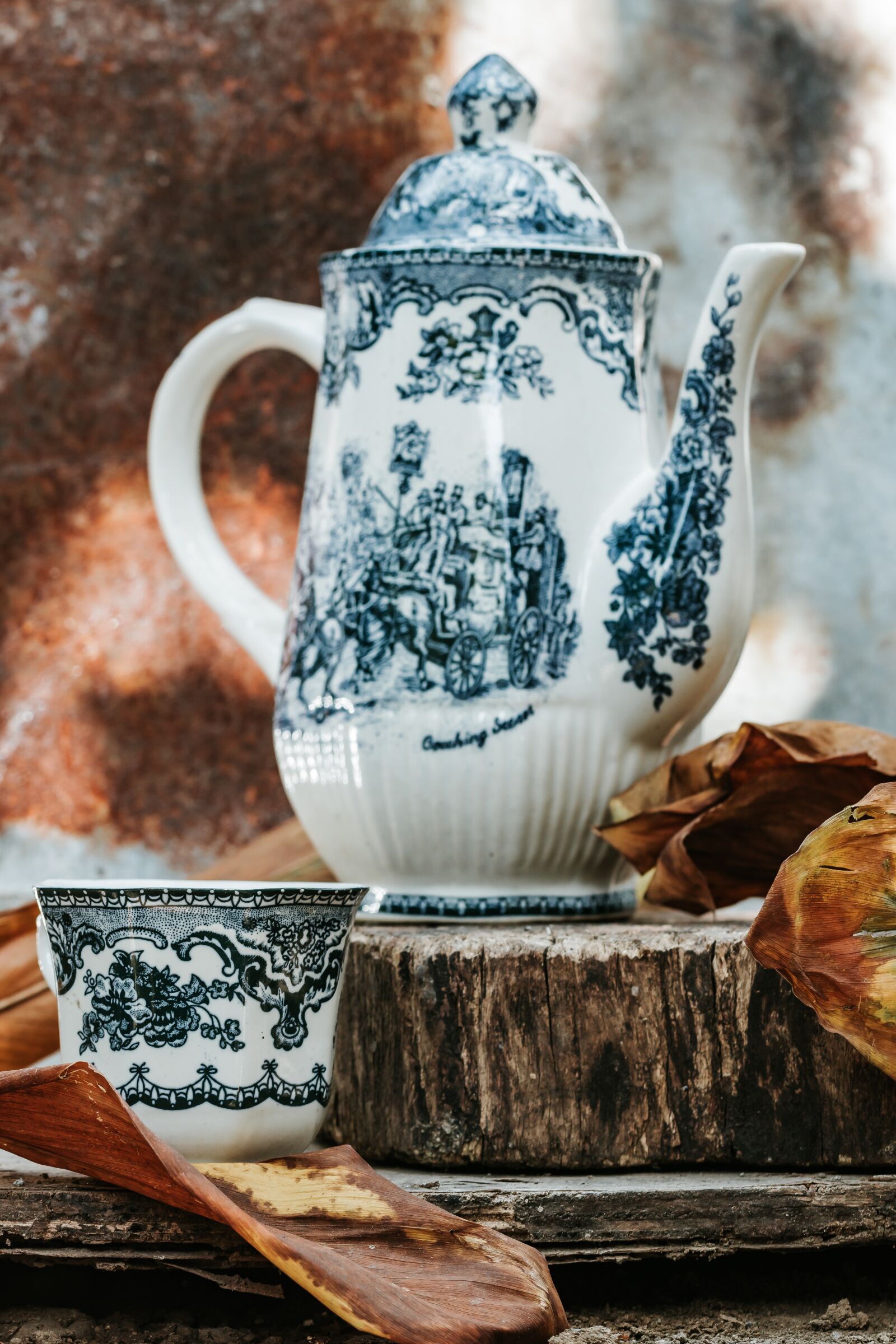 Canon EF 100mm F2.8L Macro IS USM sample photo. Teapot, cup, potrait photography