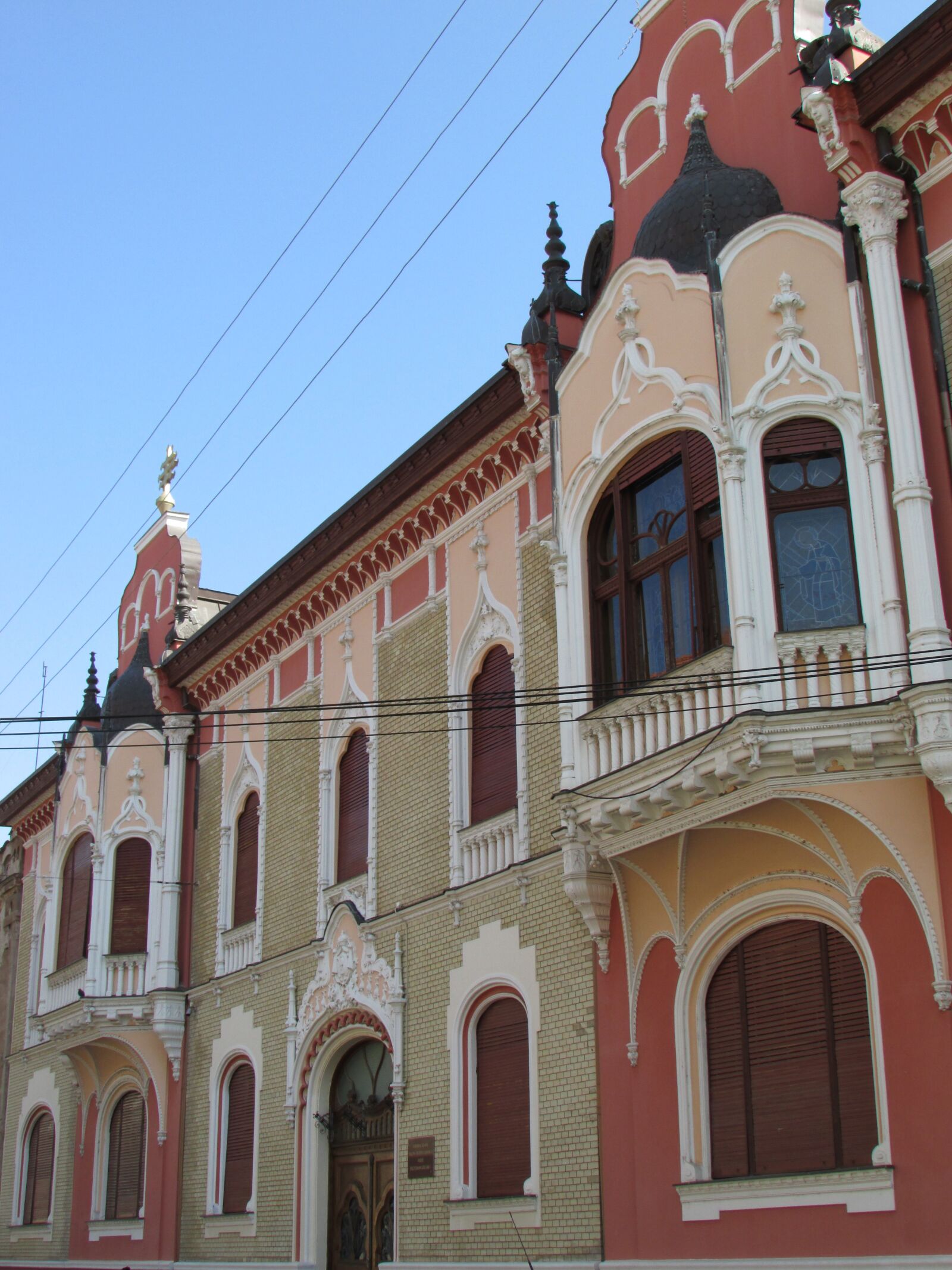 Canon PowerShot SX500 IS sample photo. Building, oradea, city photography