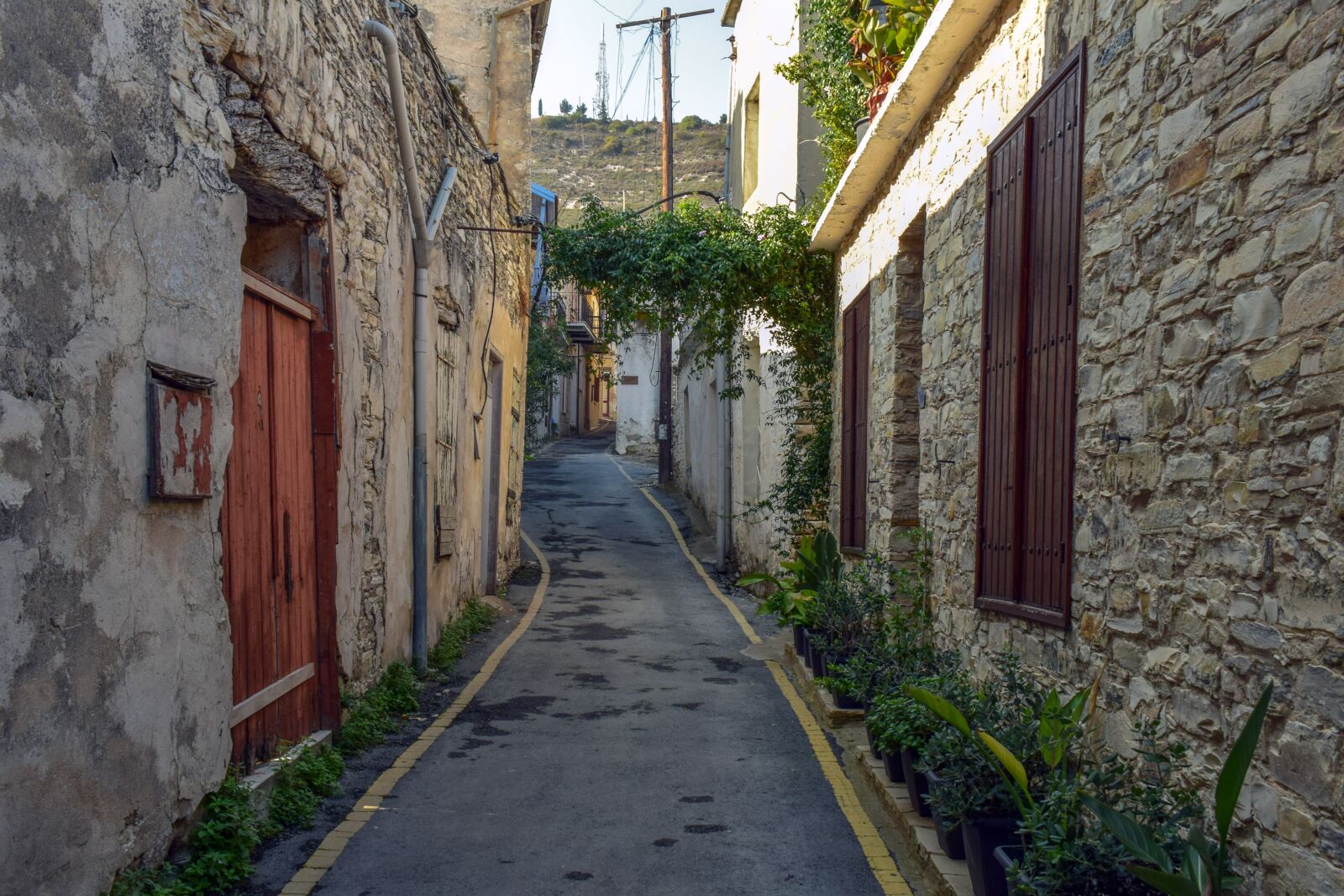 Nikon D3300 sample photo. Backstreet, village, architecture photography