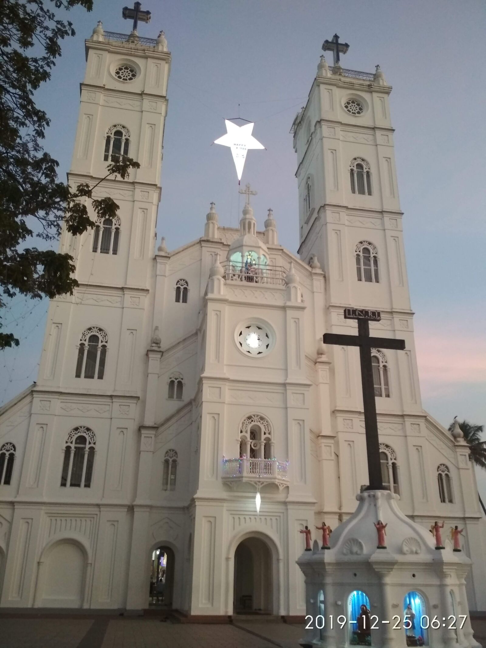 Xiaomi Redmi 4 Pro sample photo. Church, religion, jesus photography