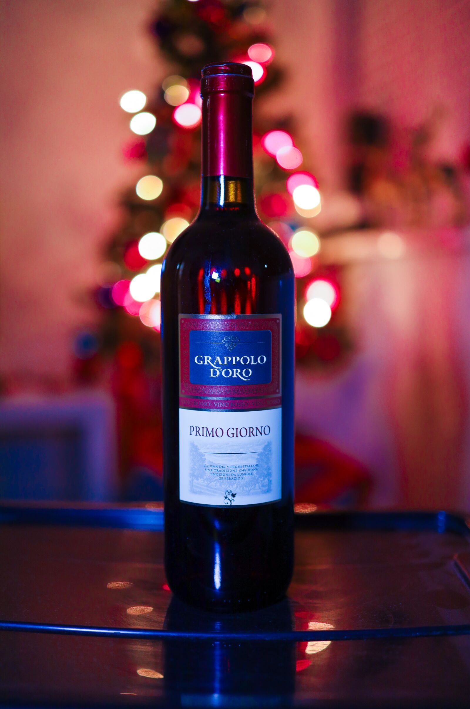 Canon RF 35mm F1.8 IS STM Macro sample photo. Wine, red wine, beverage photography