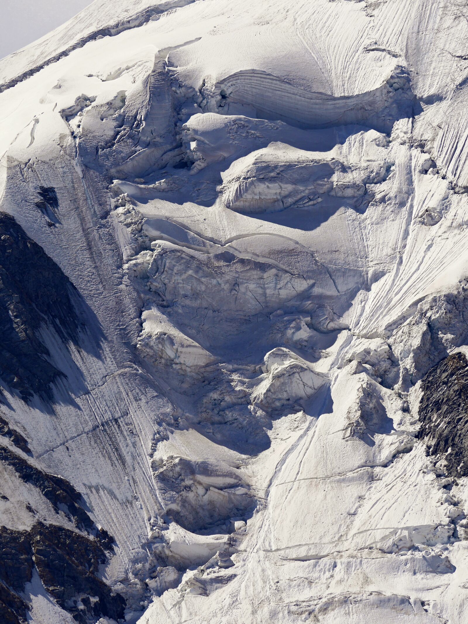 Panasonic Lumix DMC-GH3 sample photo. Snow crashes, piz palu photography