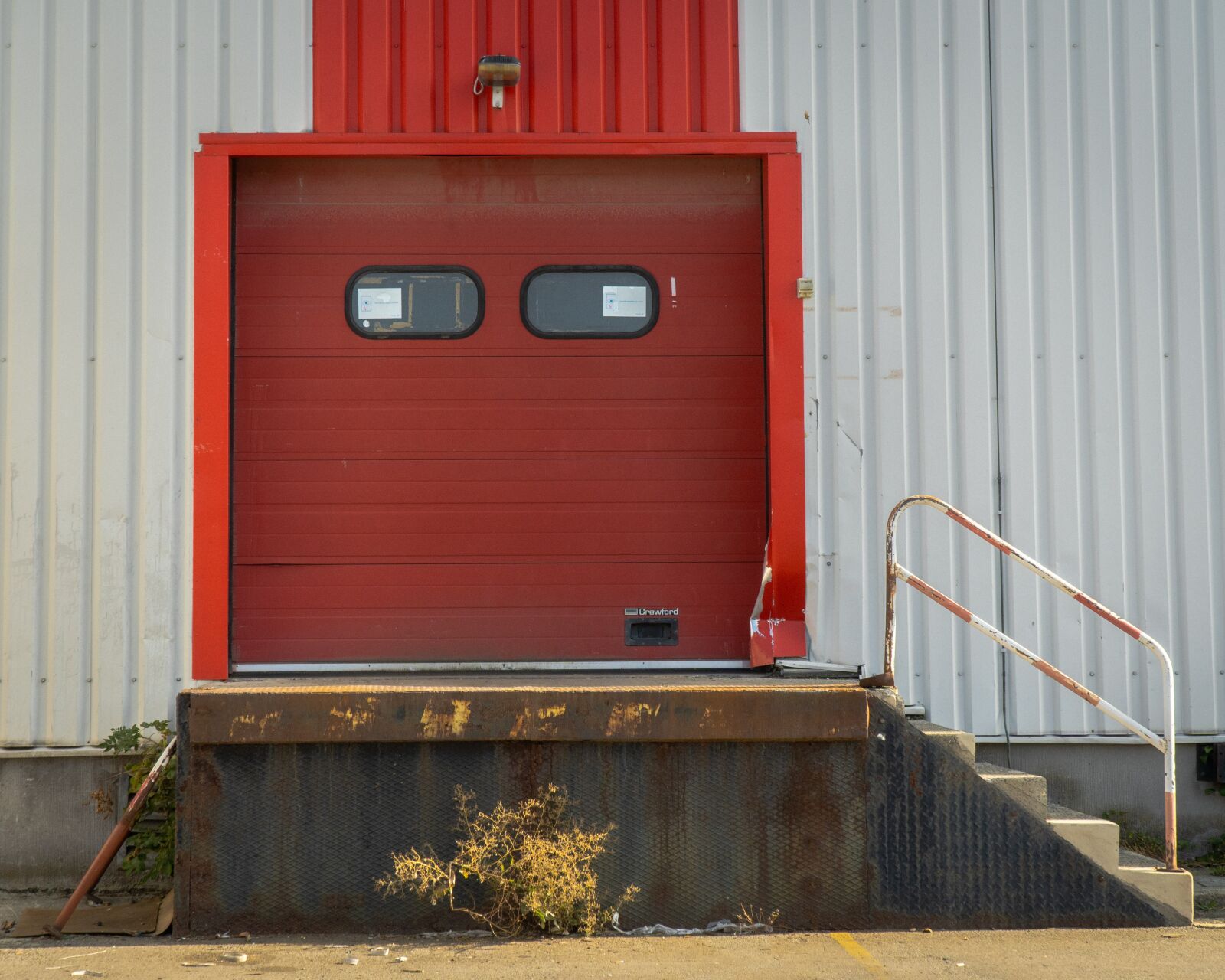 Sony a6400 + Sony E PZ 18-105mm F4 G OSS sample photo. Fire-station, red, garage photography