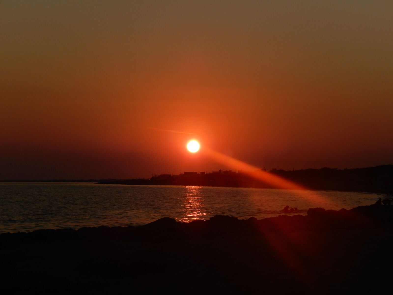 Nikon COOLPIX S9600 sample photo. Sunset, sea, romantic photography