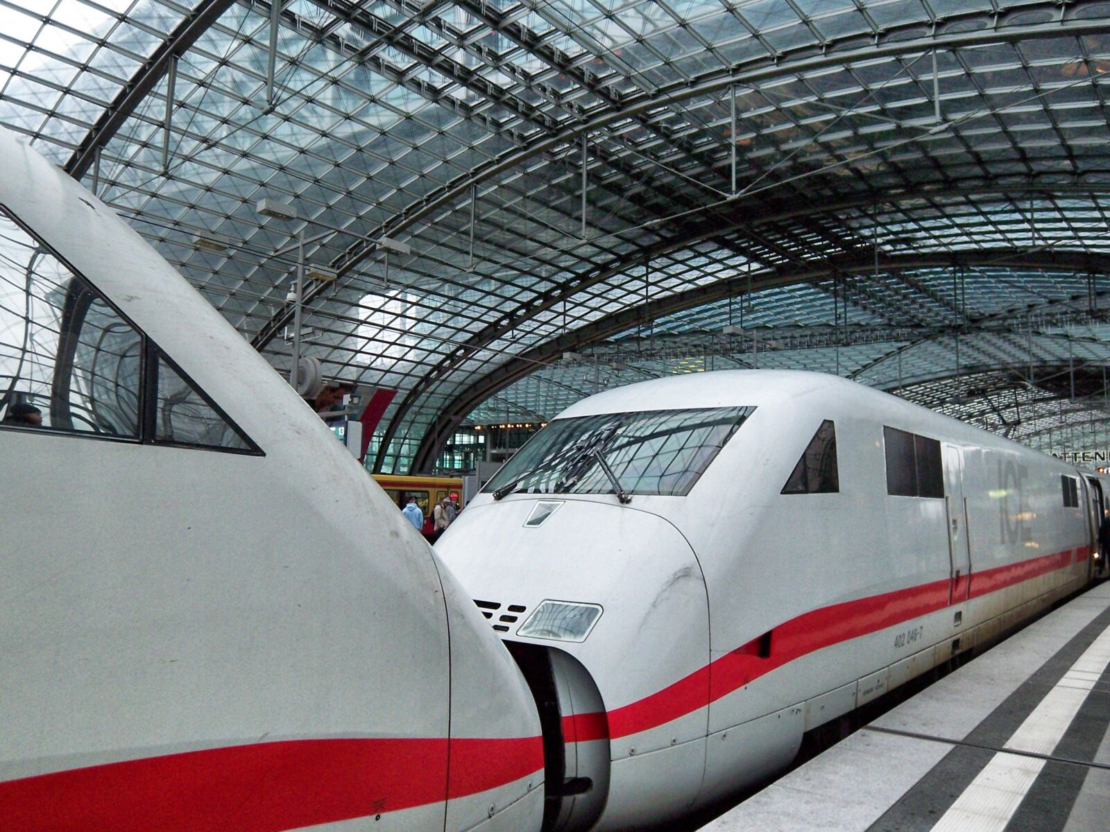 Kodak V705 DUAL LENS DIGITAL CAMERA sample photo. Transport system, train, metro photography