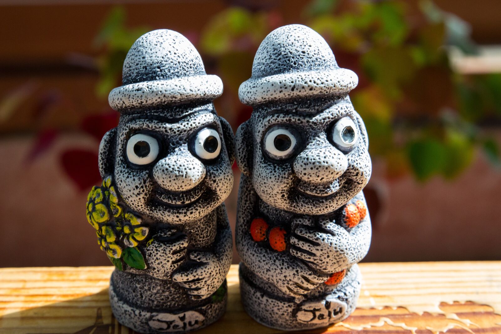 Canon EOS 600D (Rebel EOS T3i / EOS Kiss X5) sample photo. Doll, jeju island, stone photography