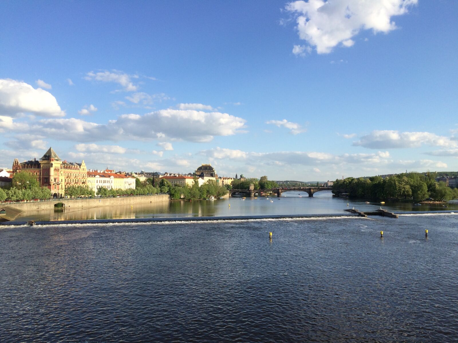 iPhone 5s back camera 4.15mm f/2.2 sample photo. Europe, prague, river photography