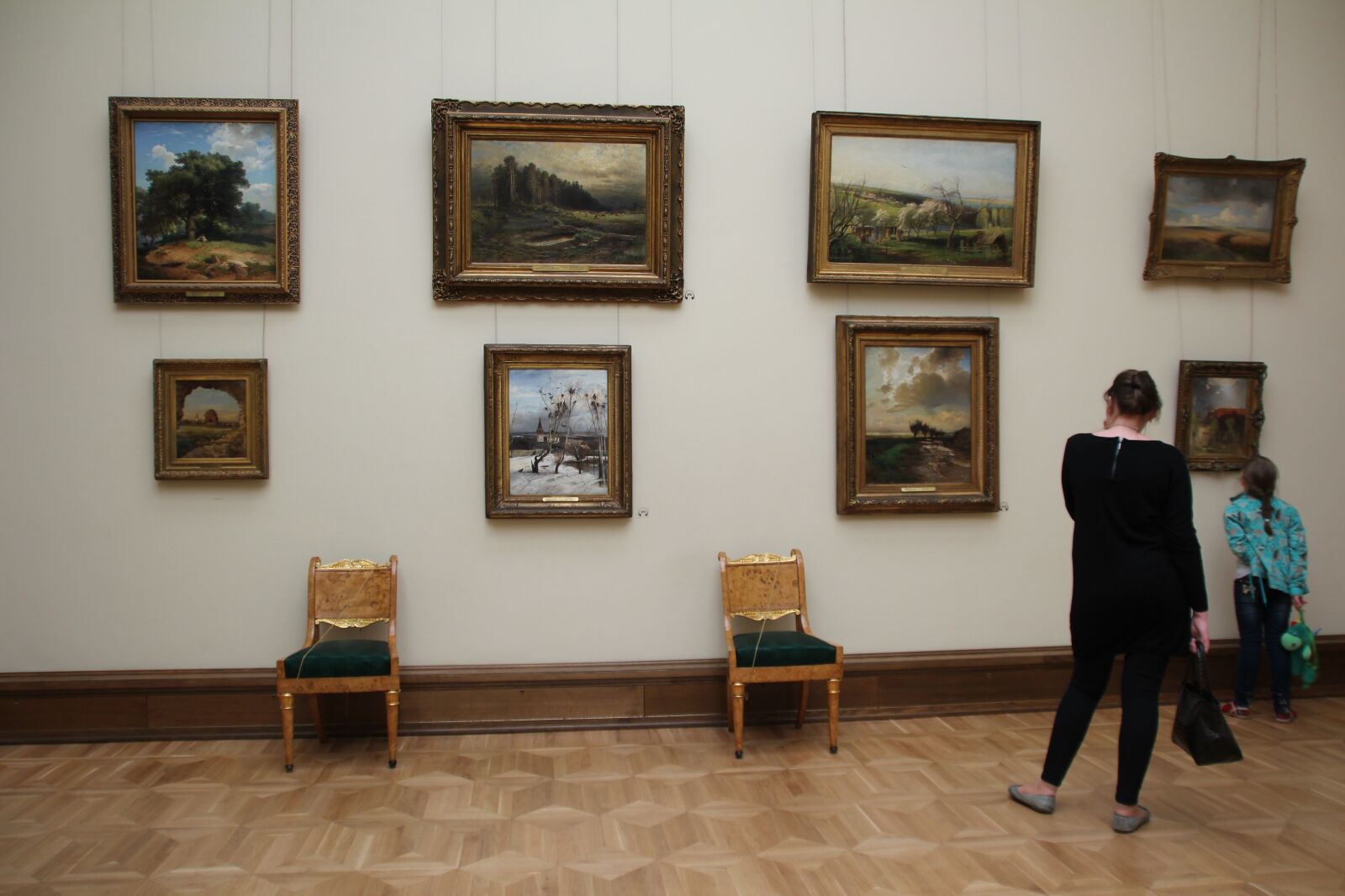 Canon EOS 600D (Rebel EOS T3i / EOS Kiss X5) sample photo. Museum, painting, see photography