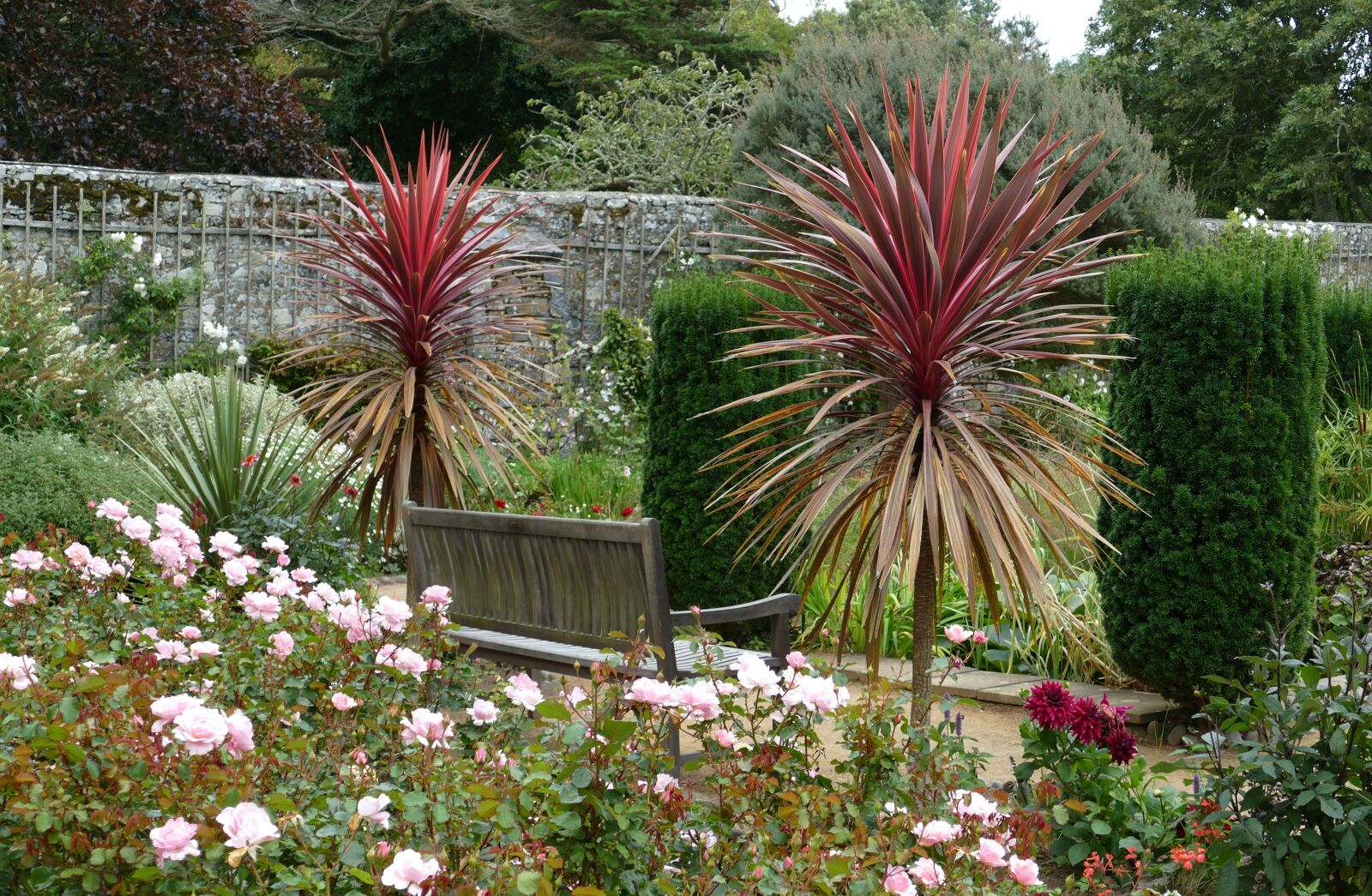 Panasonic Lumix DMC-FZ1000 sample photo. England, channel islands, united photography