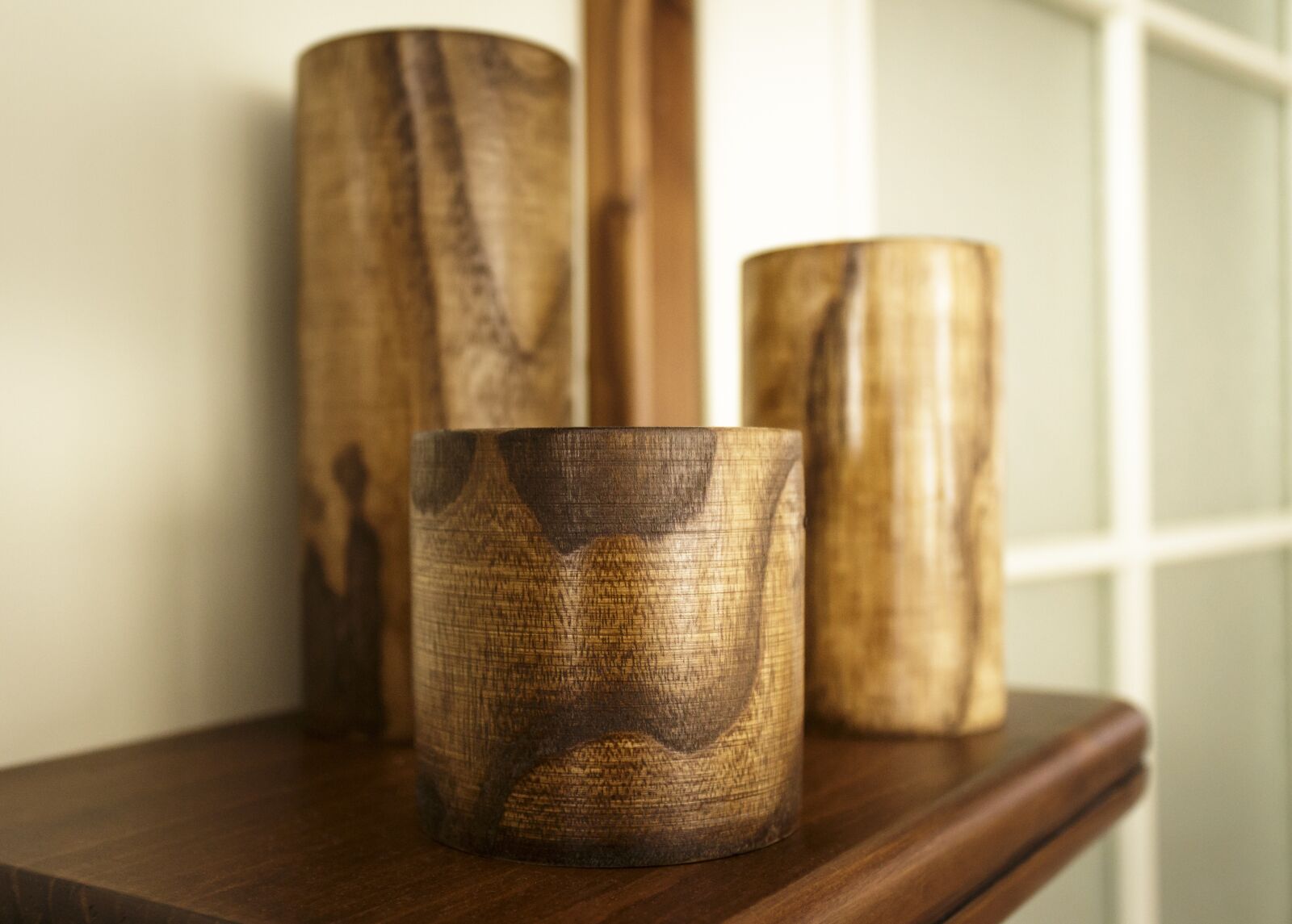 Canon EOS 700D (EOS Rebel T5i / EOS Kiss X7i) sample photo. Candle, candle holder, wood photography