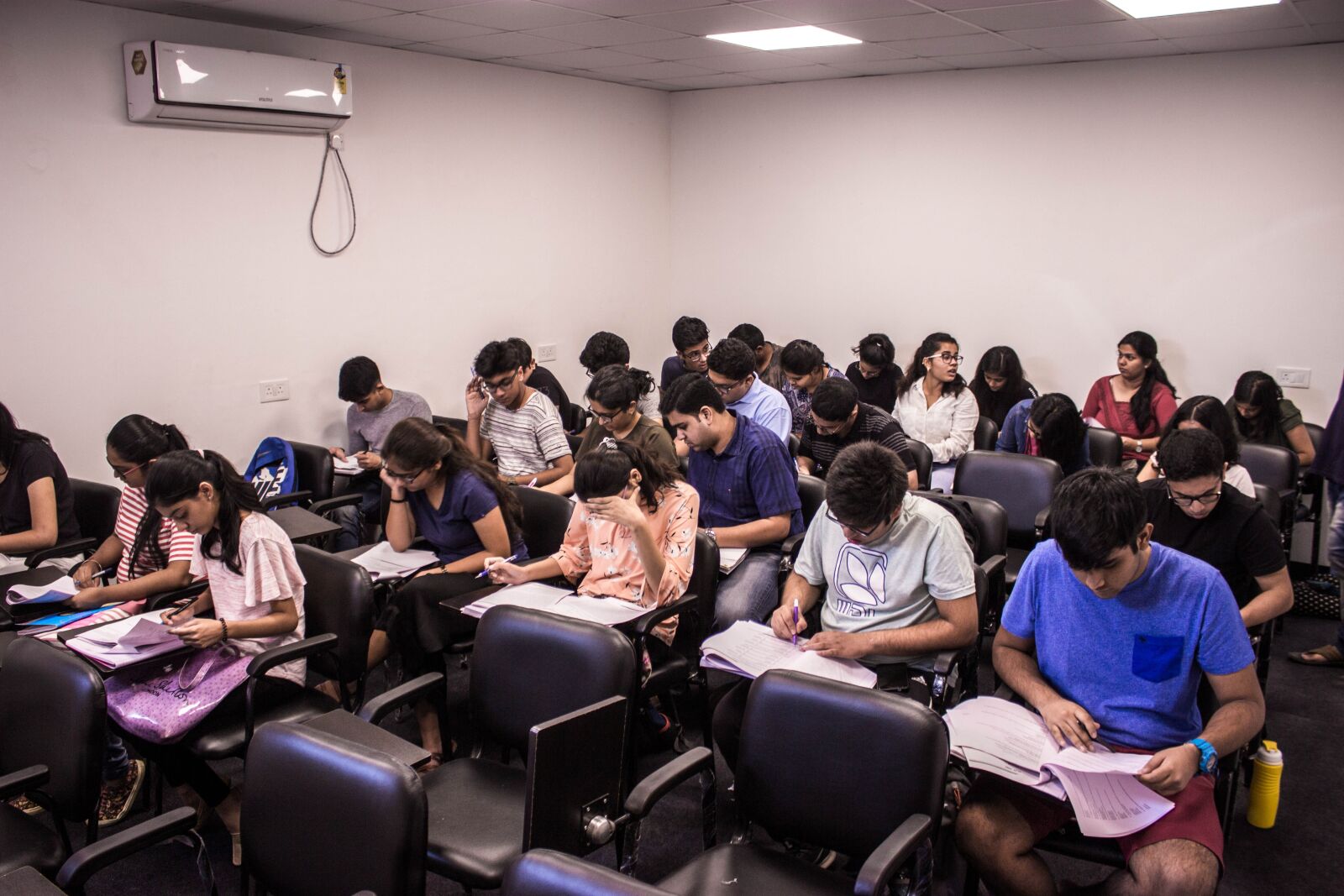 Canon EOS 600D (Rebel EOS T3i / EOS Kiss X5) sample photo. Clat coaching in delhi photography