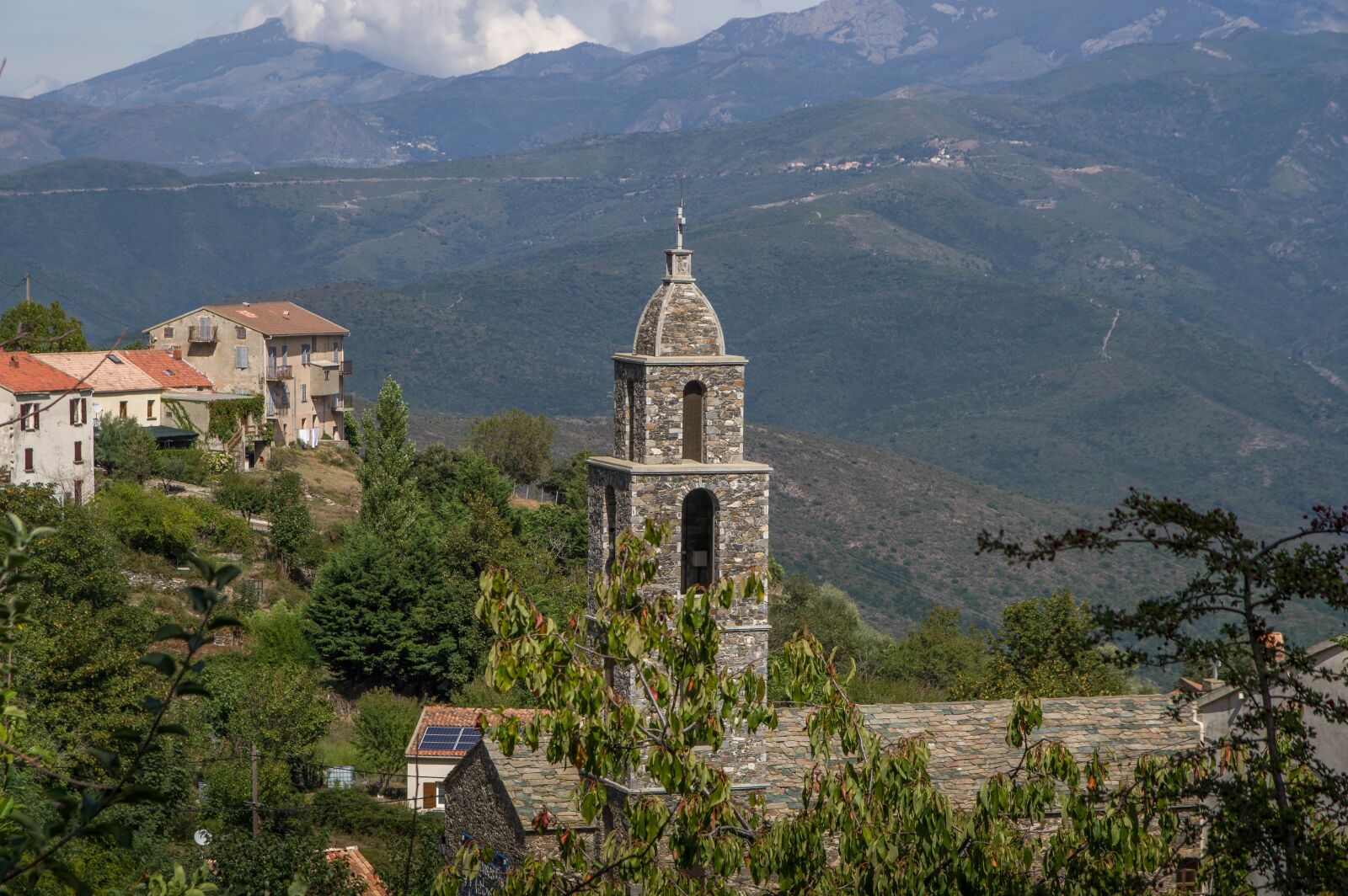 Pentax KP sample photo. Corsican, village, church photography