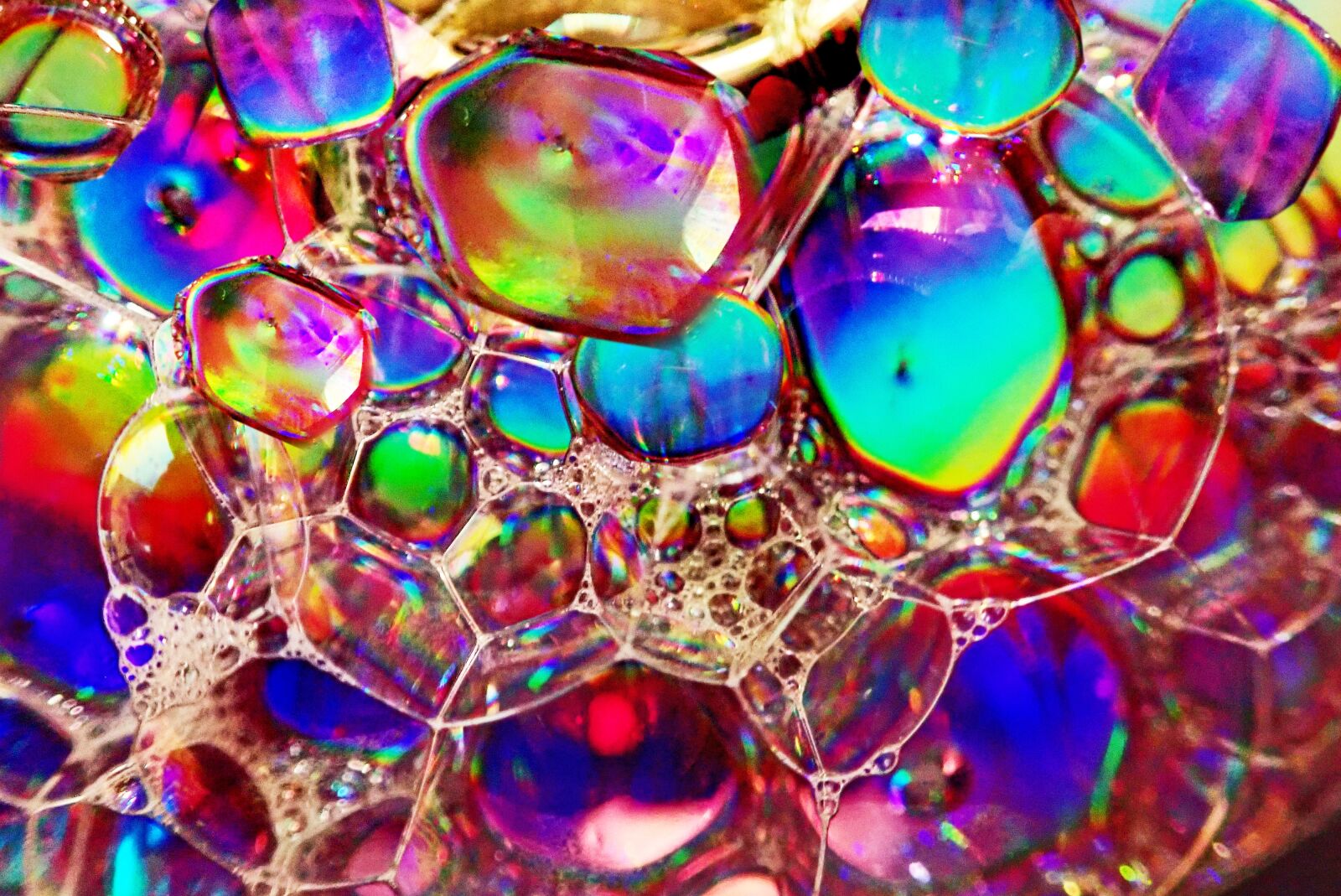 Olympus TG-5 sample photo. Bubbles, soap, water photography