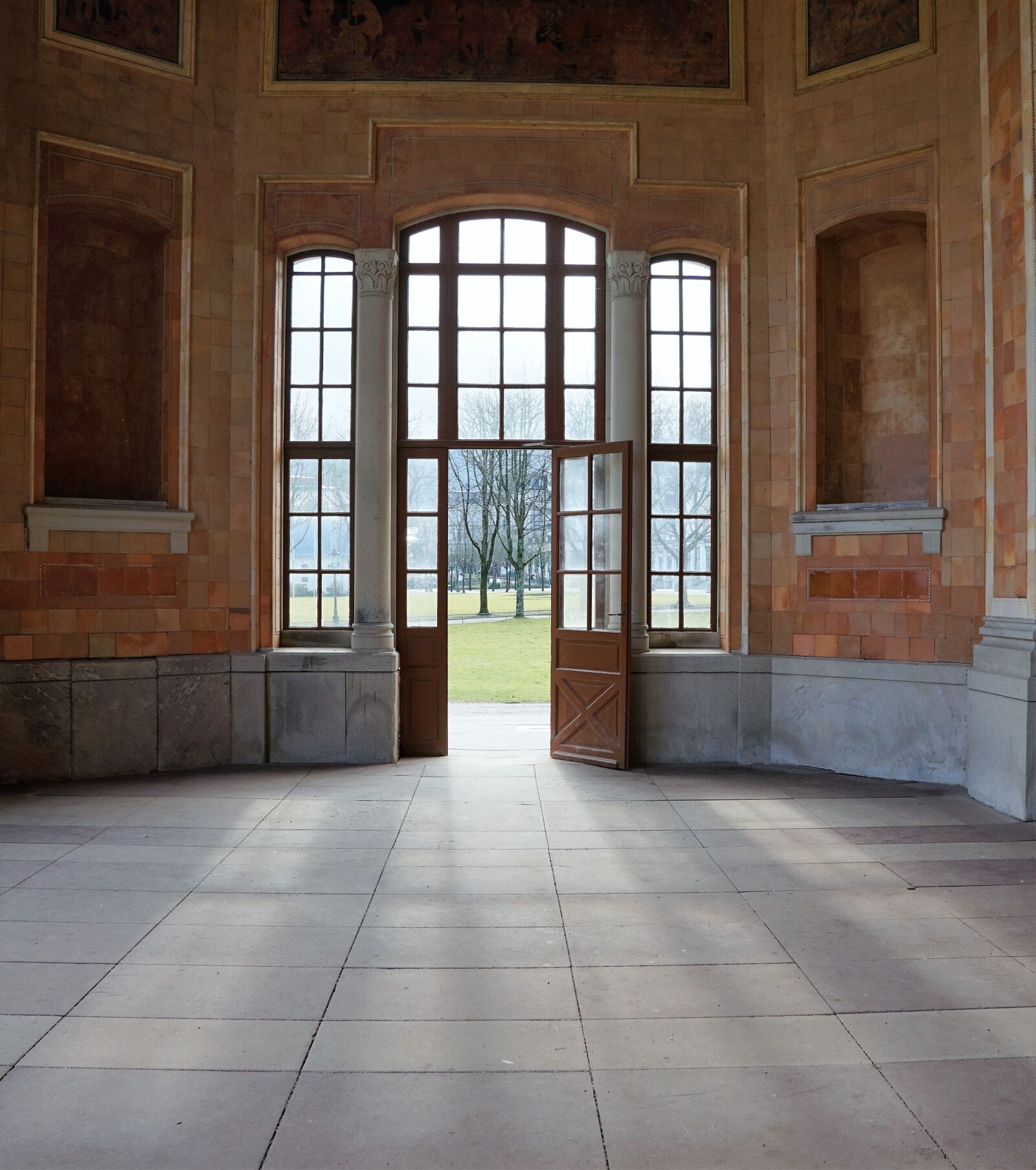Sony ILCA-77M2 + Sony DT 16-50mm F2.8 SSM sample photo. Baden baden, pump room photography