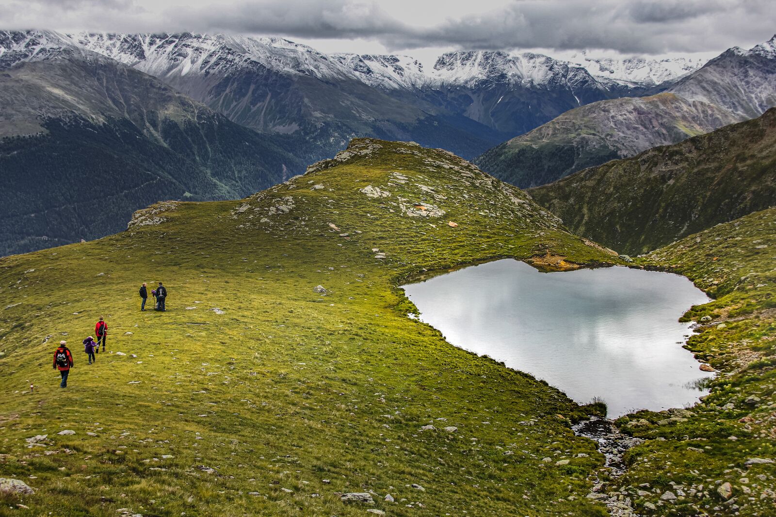 Canon EOS 550D (EOS Rebel T2i / EOS Kiss X4) sample photo. Piz chavalatsch, italy, bergsee photography