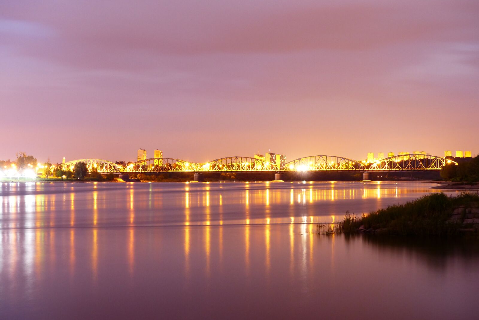 Panasonic Lumix DMC-FZ200 sample photo. The vistula river, the photography