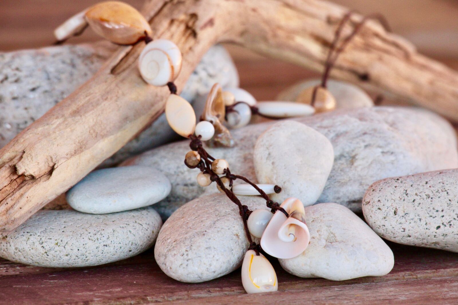 Canon EOS M sample photo. Necklace, shells, stones photography