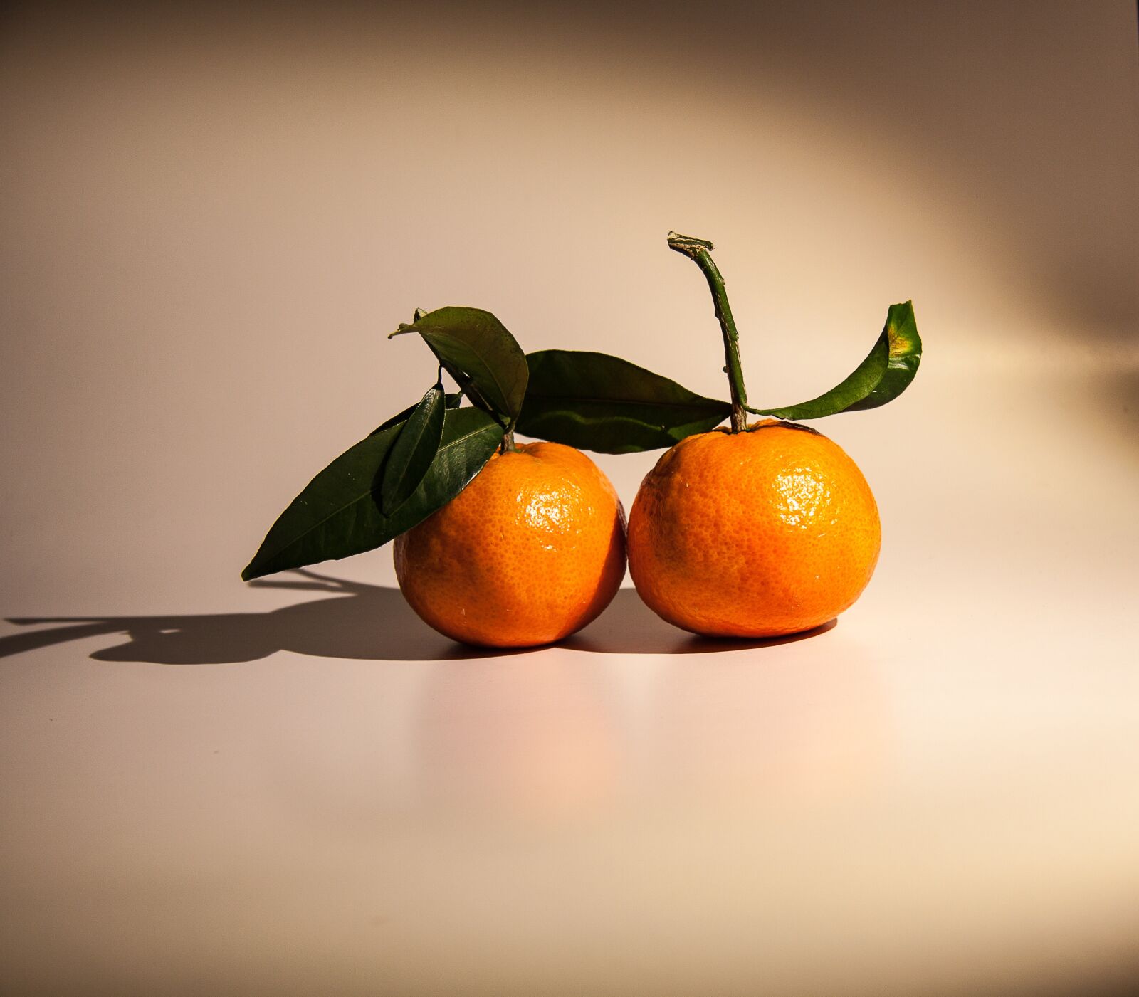Canon EF-S 17-85mm F4-5.6 IS USM sample photo. Tangerines, tropical fruits, fruit photography