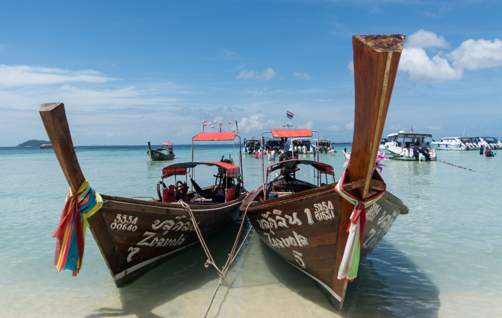 Sony a7R II + Sony FE 24-240mm F3.5-6.3 OSS sample photo. Phuket, thailand, phi phi photography