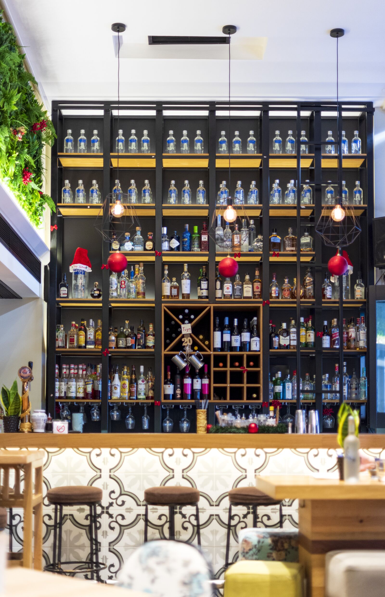 Nikon D750 sample photo. Bar, cafe, restaurant photography