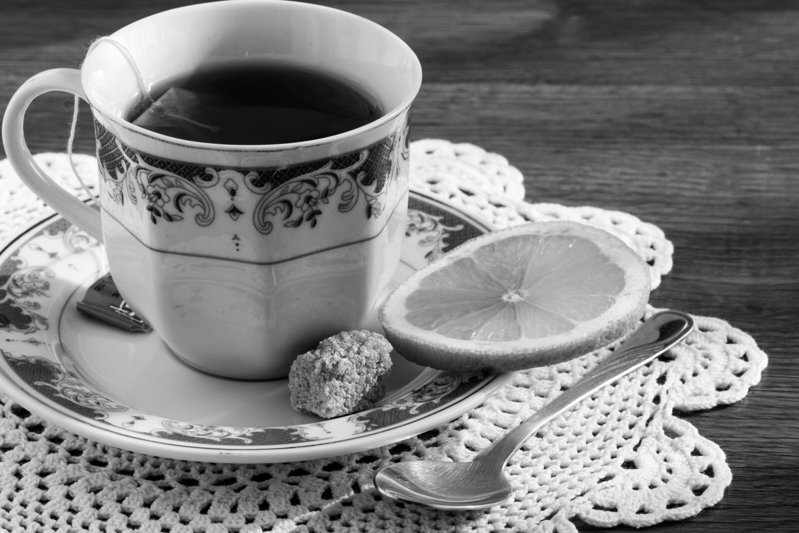 Canon EOS 7D Mark II sample photo. Tea, teacup, lemon photography