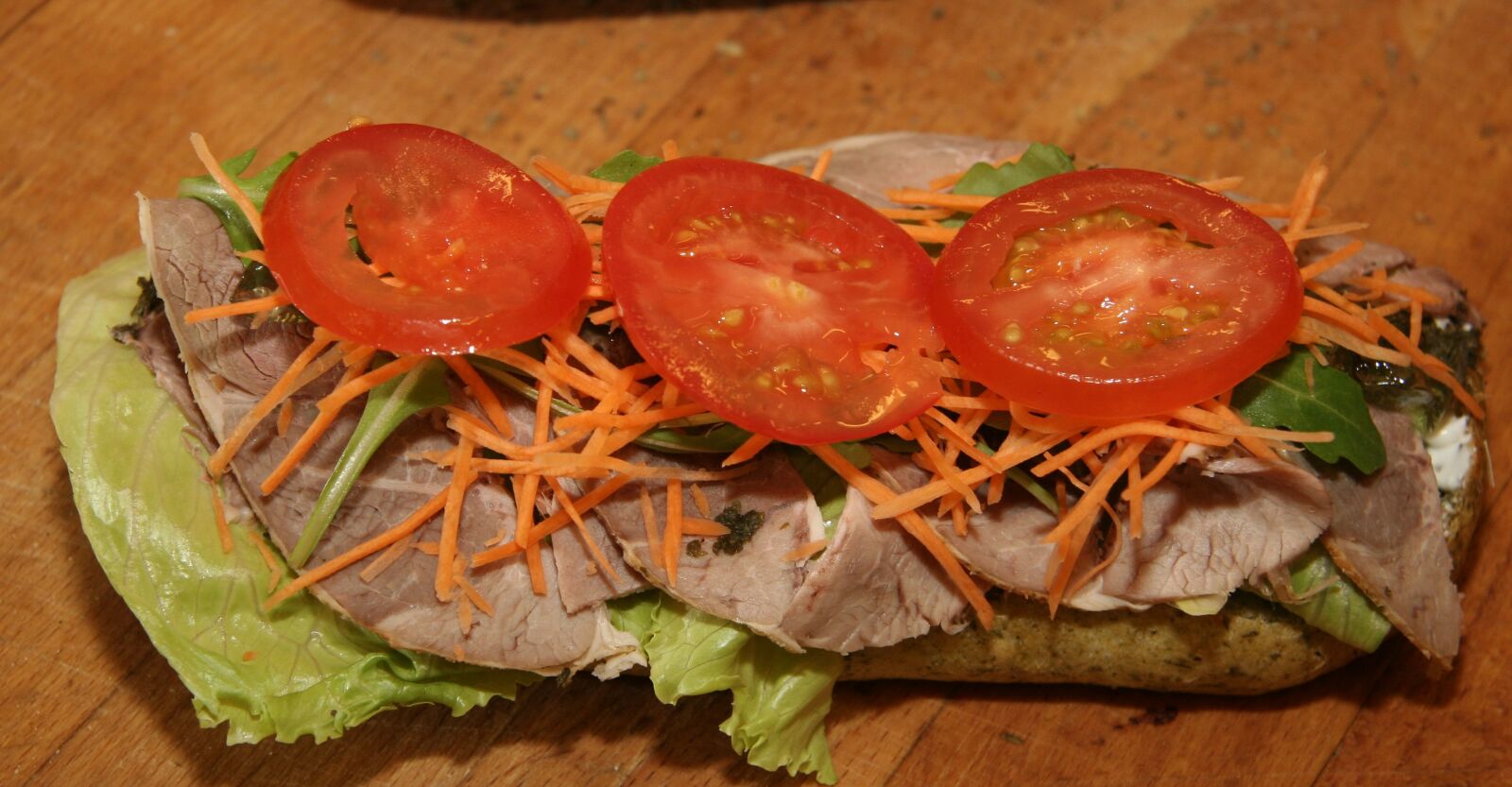 Canon EOS 20D sample photo. Sandwich, leg of lamb photography