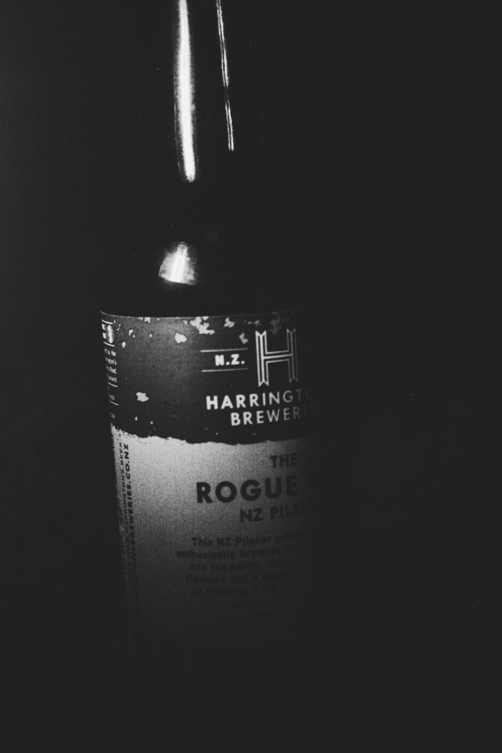 Canon EOS 20D sample photo. Alcohol, alcohol, bottles, beer photography