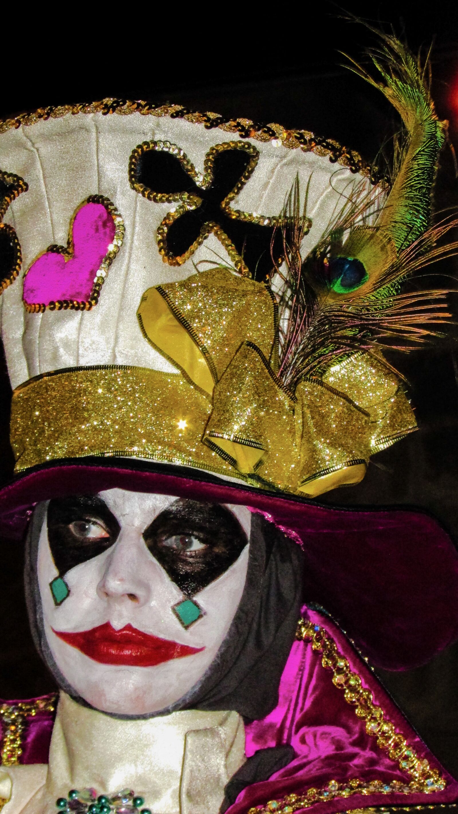 Canon PowerShot SX400 IS sample photo. Mask, make up, street photography