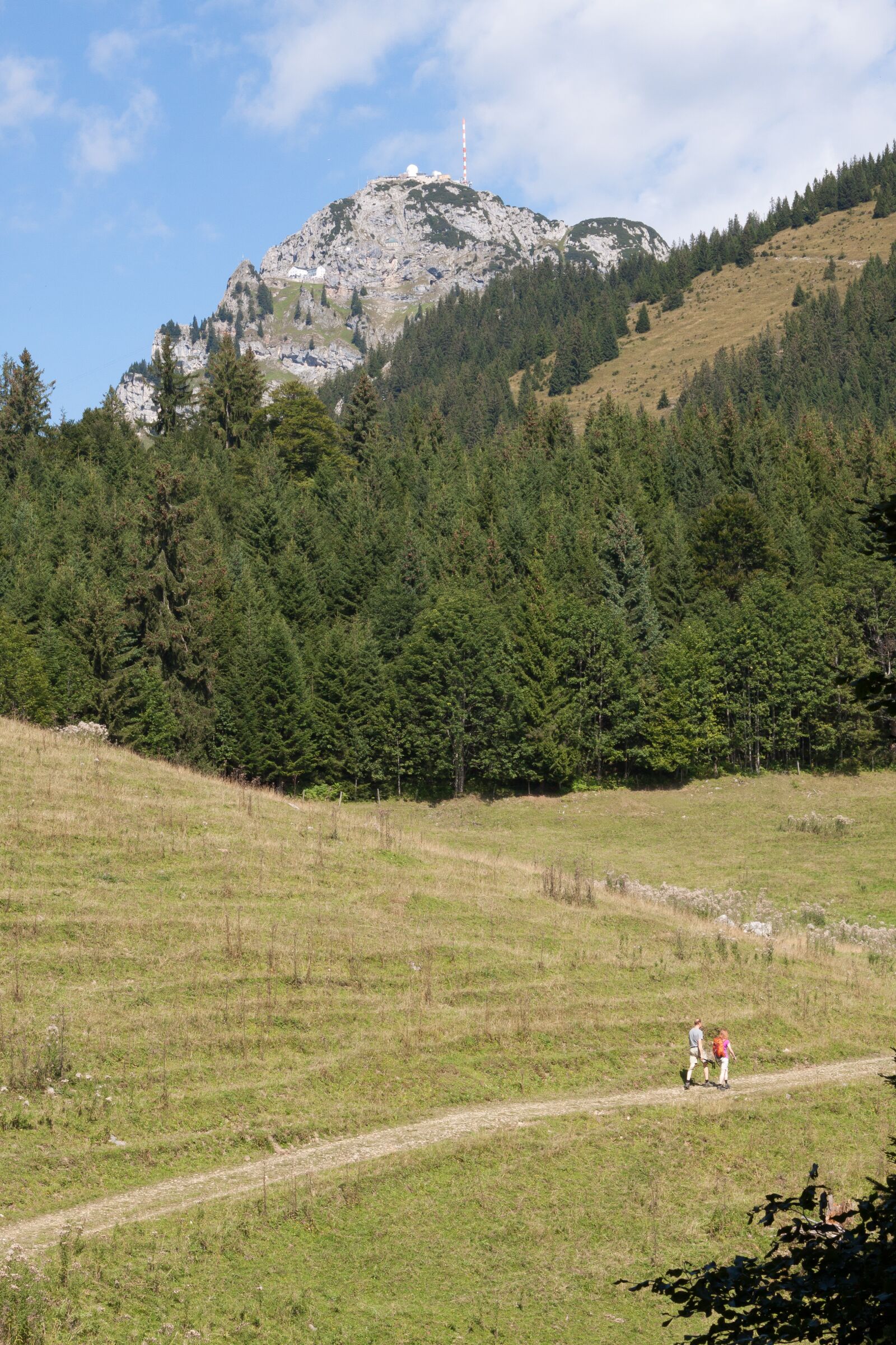 Canon EF-S 17-85mm F4-5.6 IS USM sample photo. Wendelstein, transmission tower, send photography