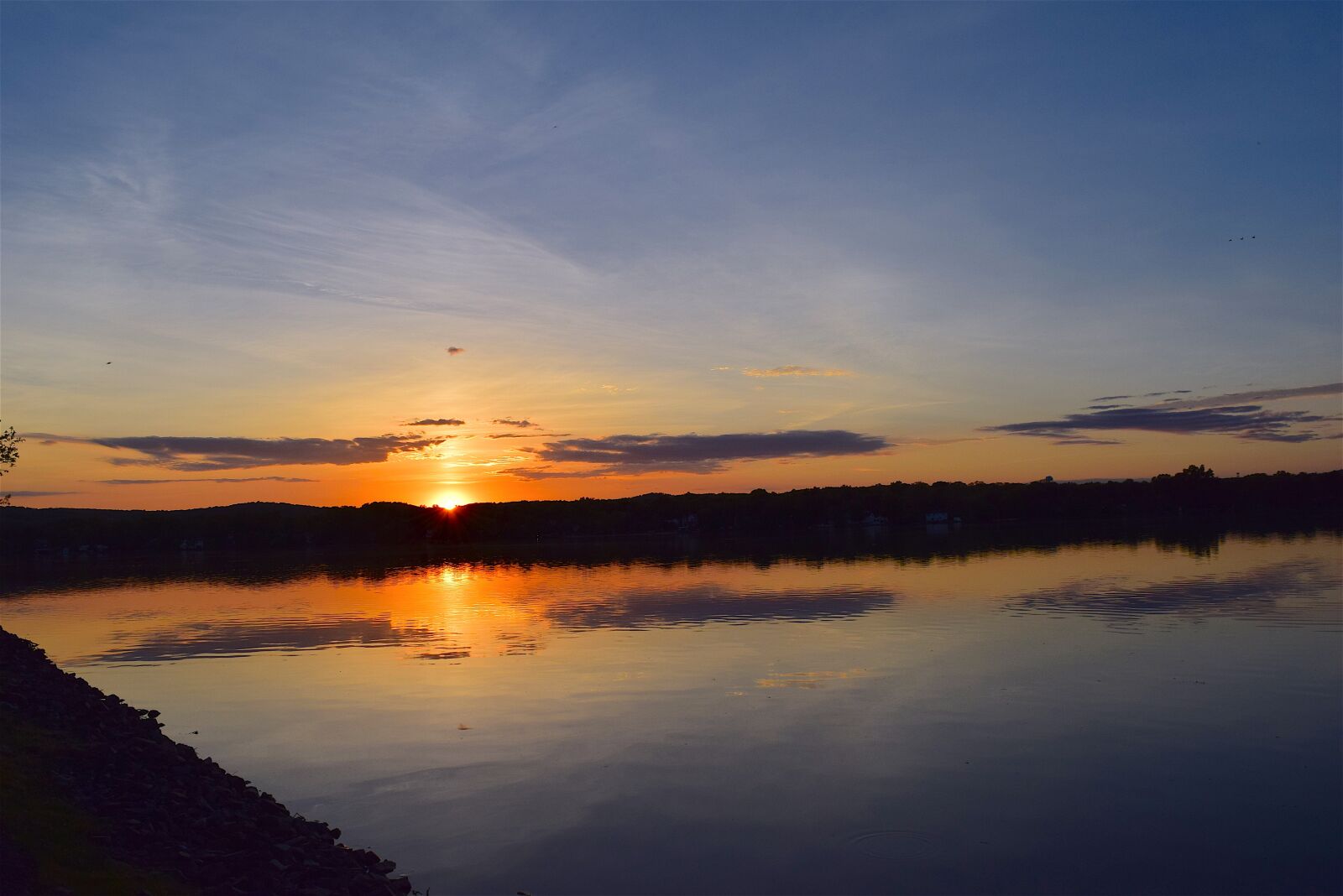 Nikon D3300 sample photo. Sunset, lake, water photography