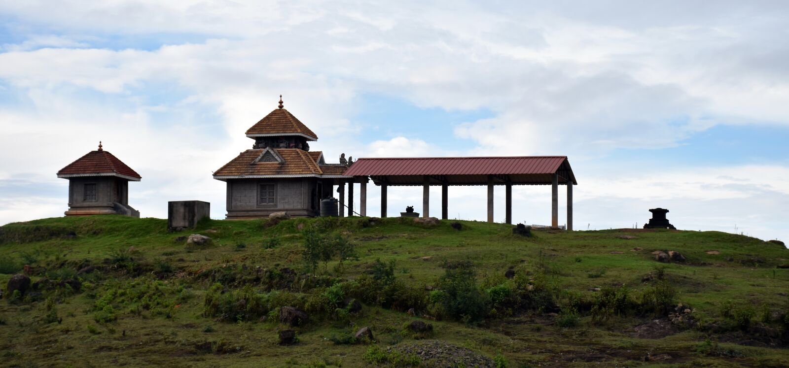 Nikon D5500 sample photo. Temple, kodaikanal, hill photography